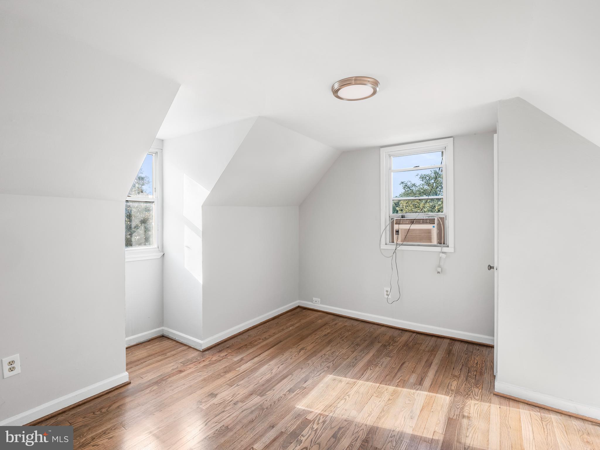 WASHINGTON SUBURBAN HOME - Residential