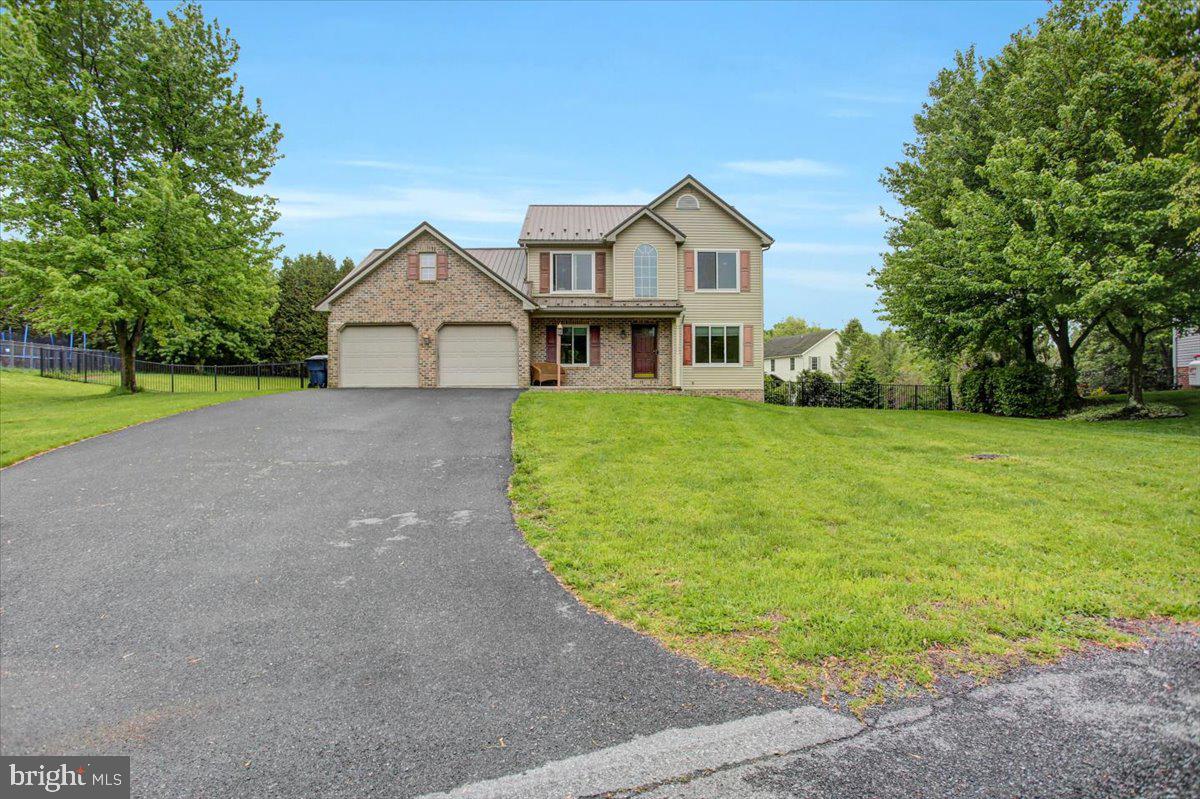 LIBERTY ESTATES - Residential