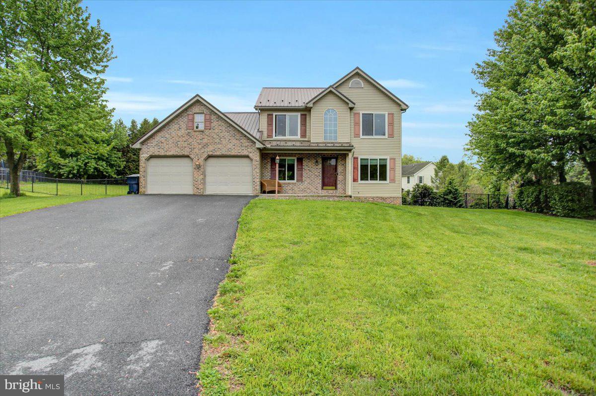 LIBERTY ESTATES - Residential