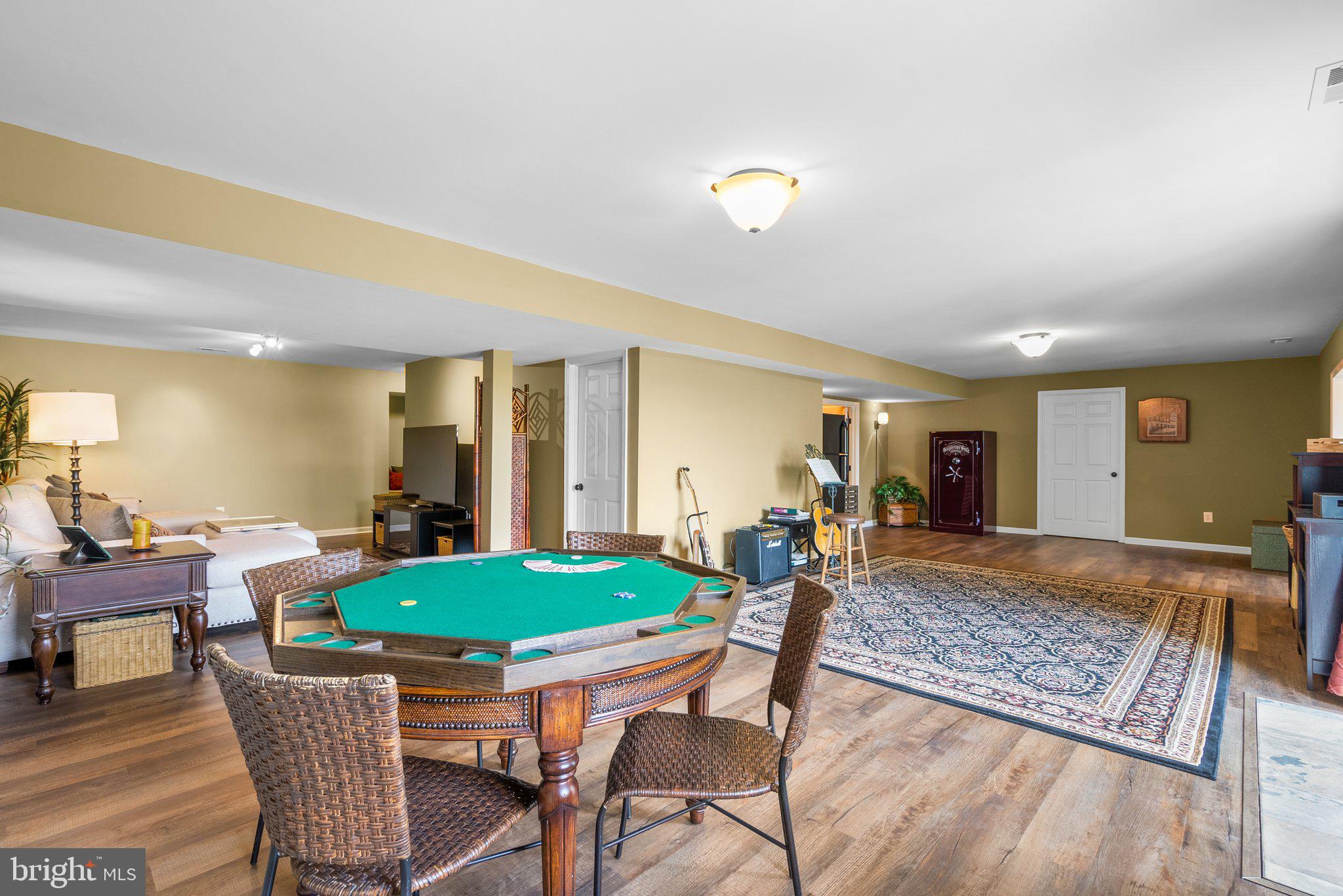 WESTWINDS - Residential