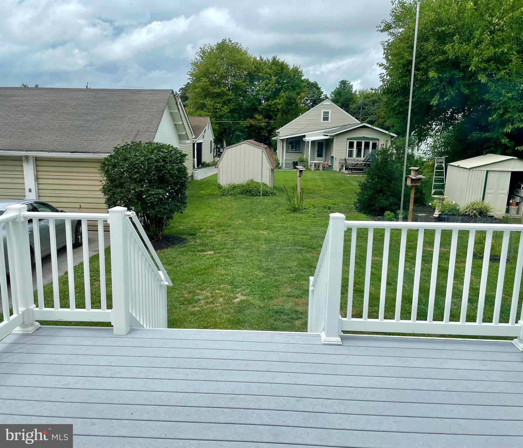 BUCKINGHAM VIEW - Residential Lease