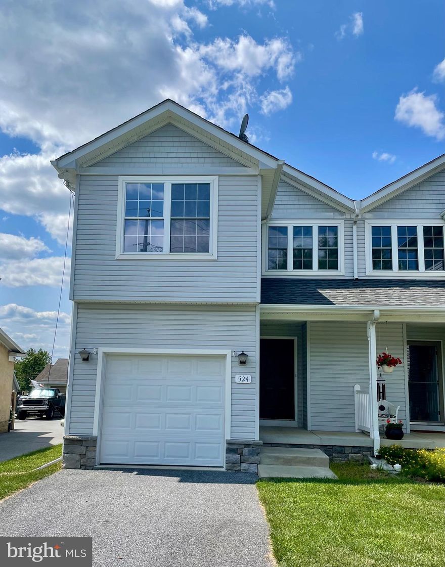 Welcome home to this renovated beauty! Offering BRAND NEW : SS  appliances, new granite counters and vanities, new washer and dryer, new Andersen sliding glass door, carpet, new bathroom tile,  and freshly painted throughout! The 2 story foyer entry guides you to a gourmet kitchen w/ plentiful quiet close cabinets and a breakfast bar. The living room boasts a gas fireplace and opens to a trex deck and level rear yard. The upper level has a huge primary suite w/ a full bath and walk in closet, bedroom level laundry, and 2 additional spacious, sunlit BR’s. The LL has walk out stairs to the rear yard. Gas heat and hot h2O heater.  Super convenient location, off street parking +garage w opener<5 minutes to shopping, restaurants and more!  NO PETS. NO SMOKING.