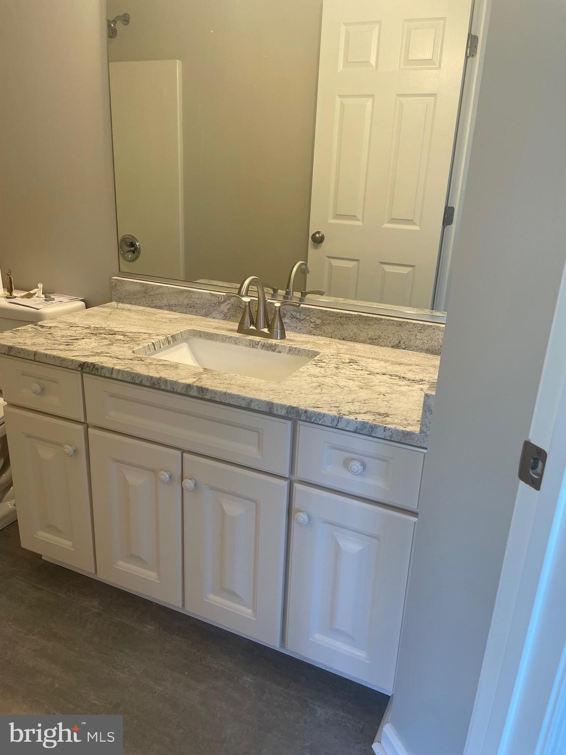 BUCKINGHAM VIEW - Residential Lease