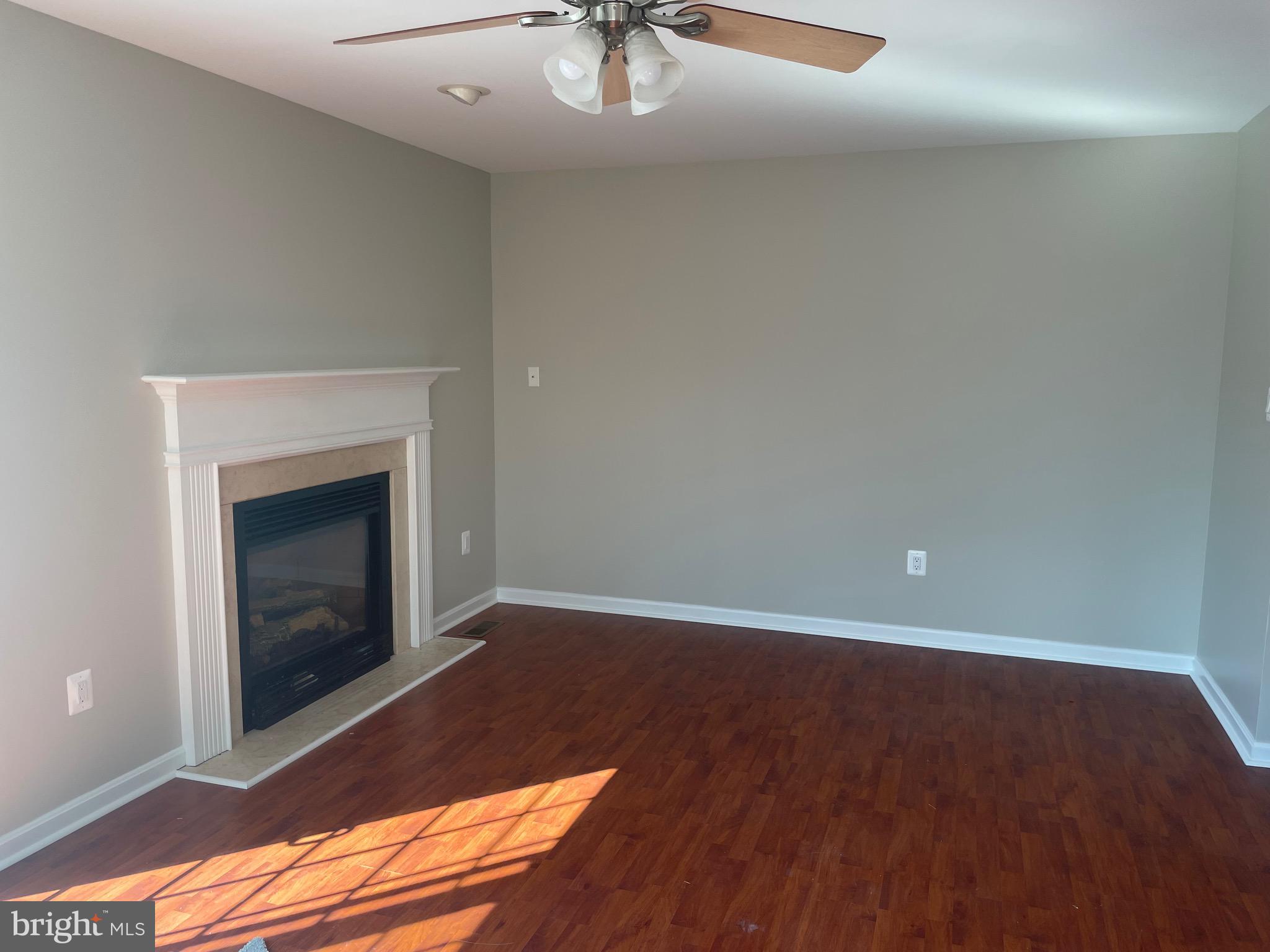 BUCKINGHAM VIEW - Residential Lease