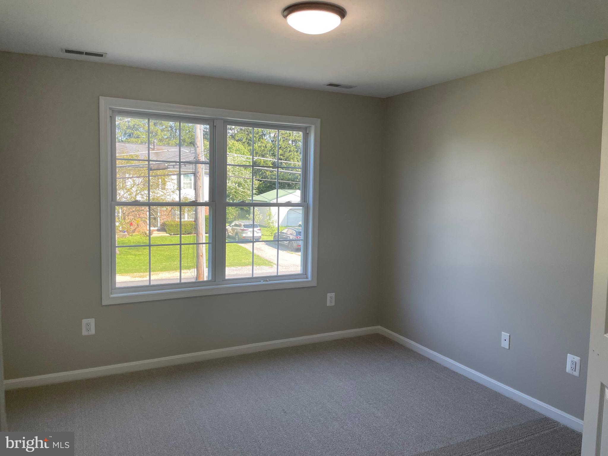 BUCKINGHAM VIEW - Residential Lease