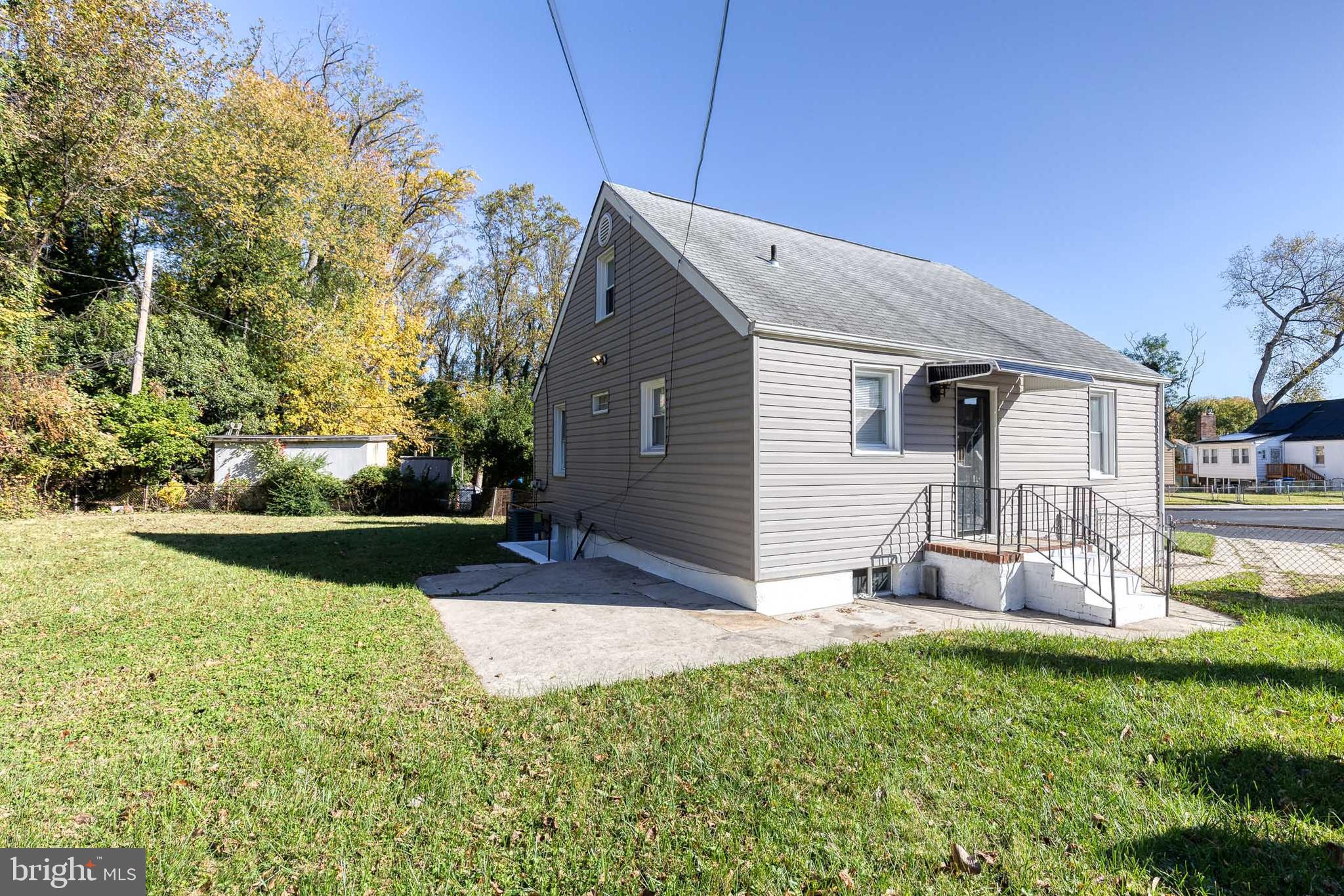 LAURAVILLE HISTORIC DISTRICT - Residential Lease