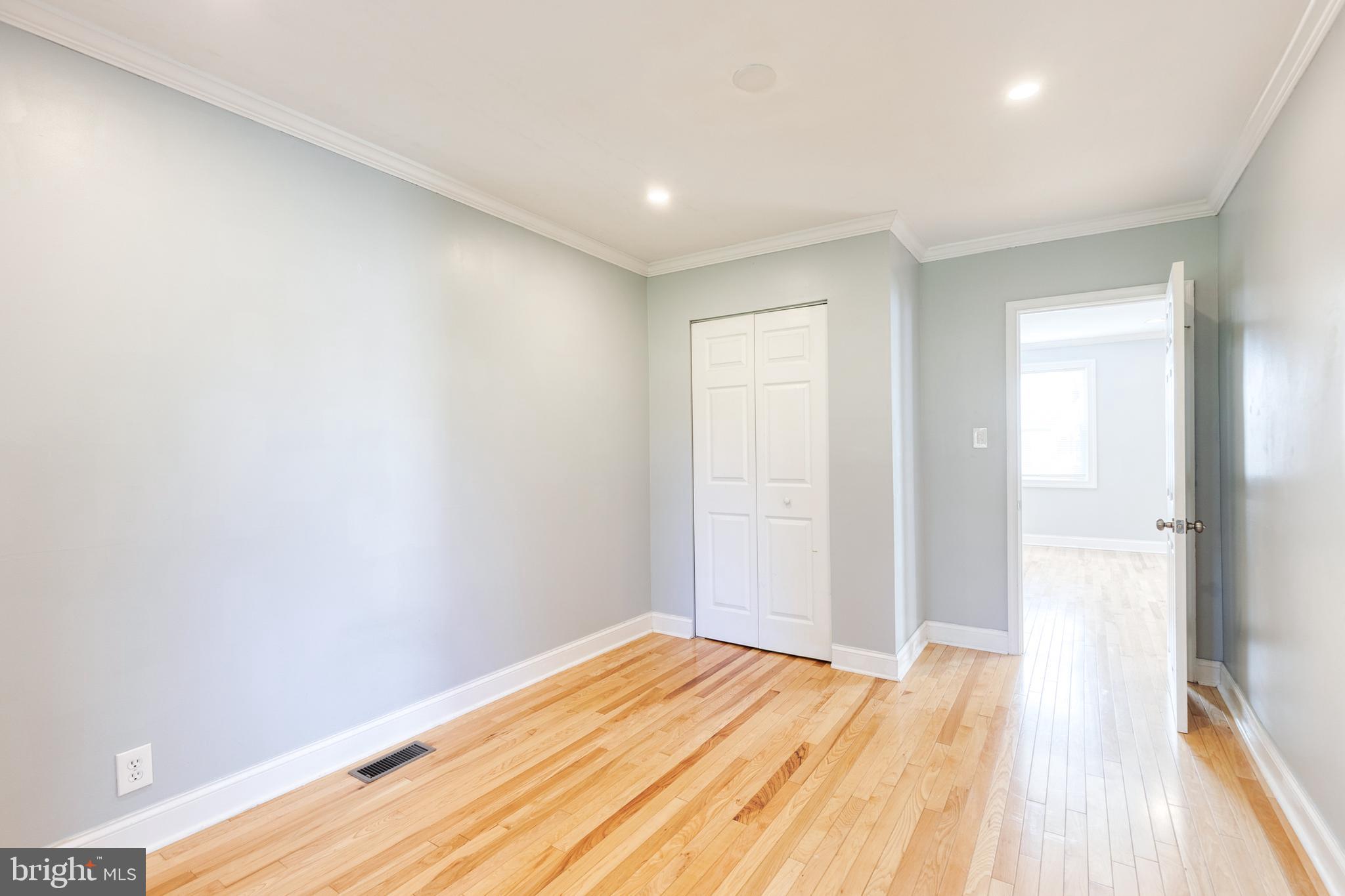 LAURAVILLE HISTORIC DISTRICT - Residential Lease