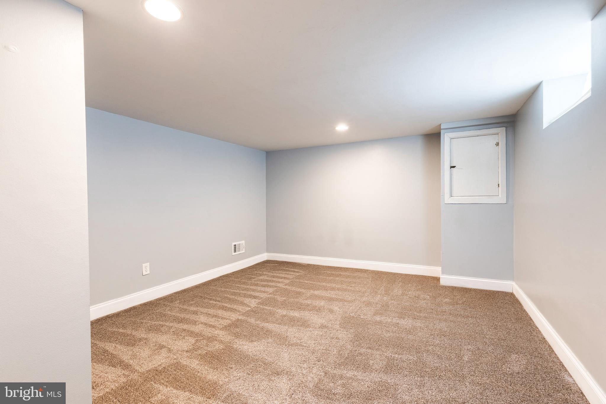 LAURAVILLE HISTORIC DISTRICT - Residential Lease