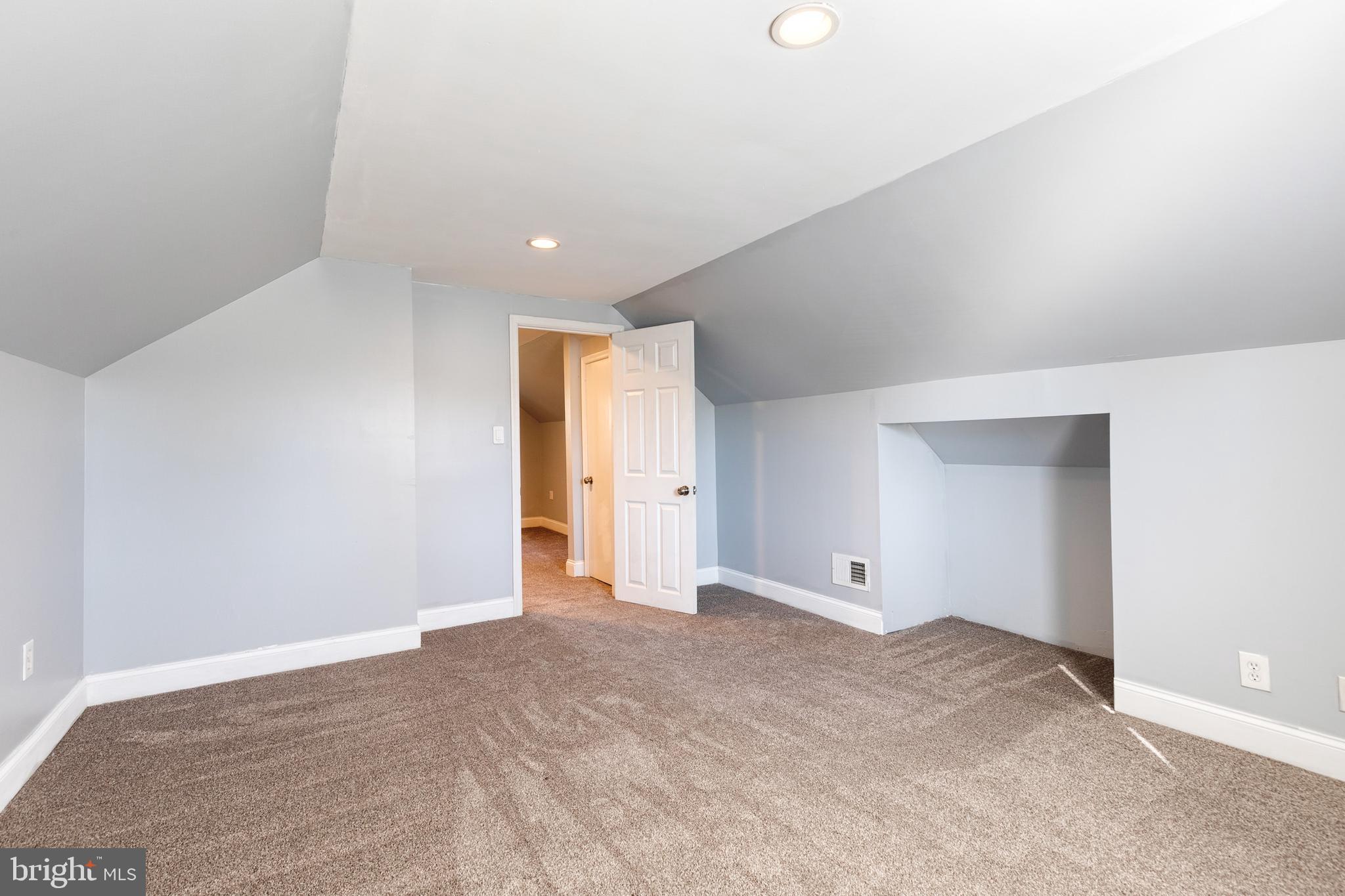 LAURAVILLE HISTORIC DISTRICT - Residential Lease