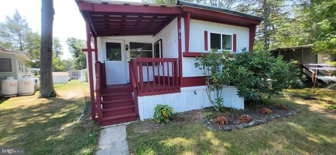 105 Cedar Lane, Barnegat, NJ MLS: NJOC2043714