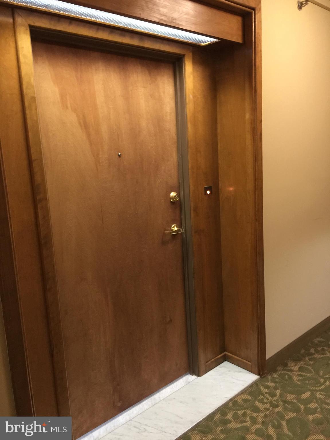 SKYLINE SQUARE CONDO - Residential