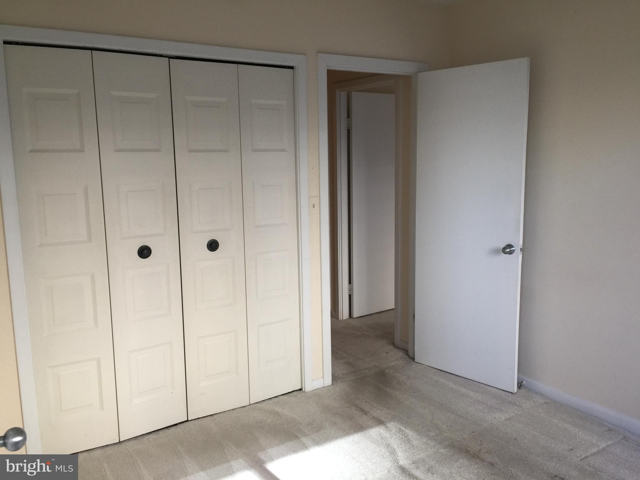 SKYLINE SQUARE CONDO - Residential