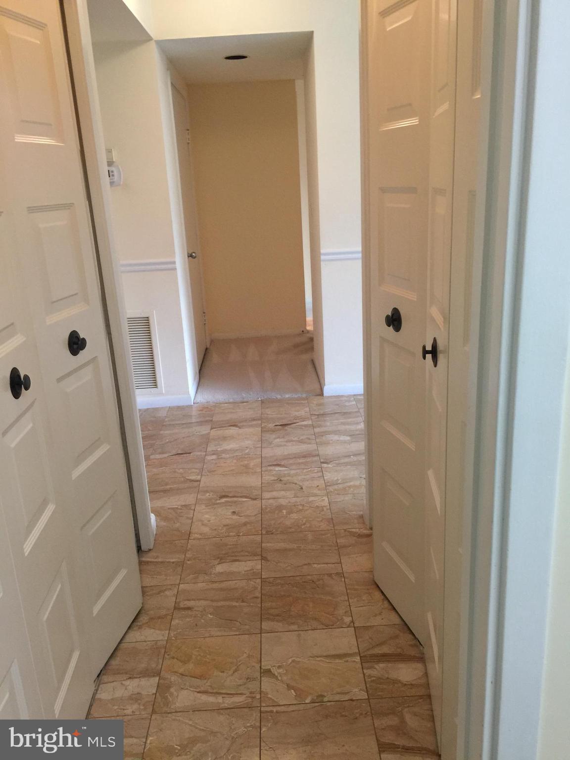 SKYLINE SQUARE CONDO - Residential