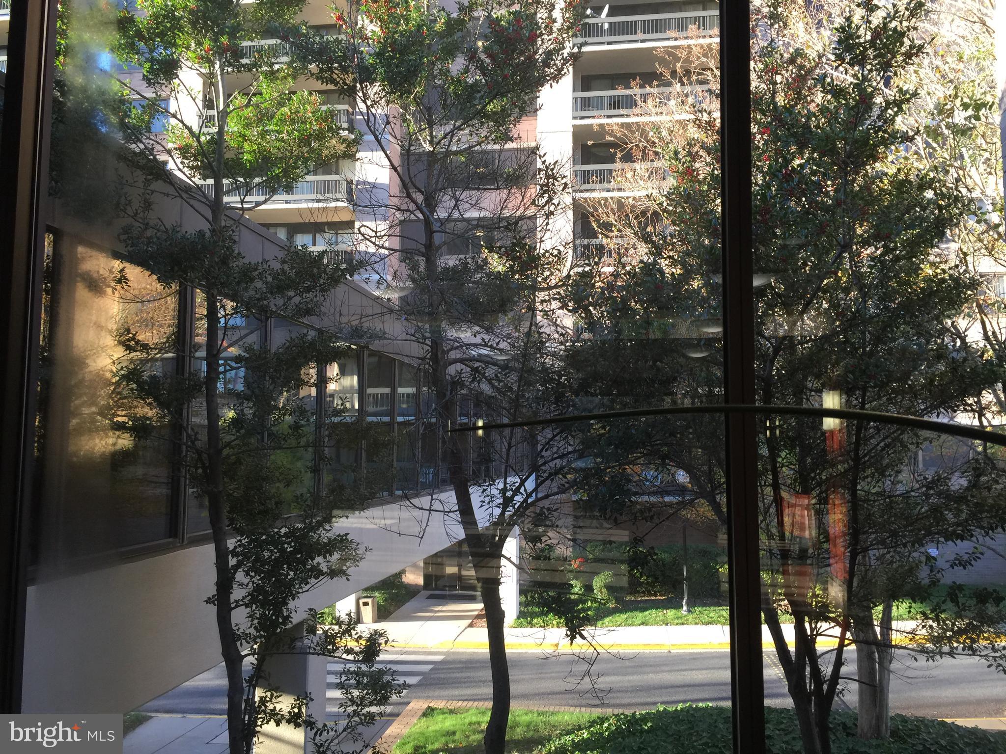 SKYLINE SQUARE CONDO - Residential