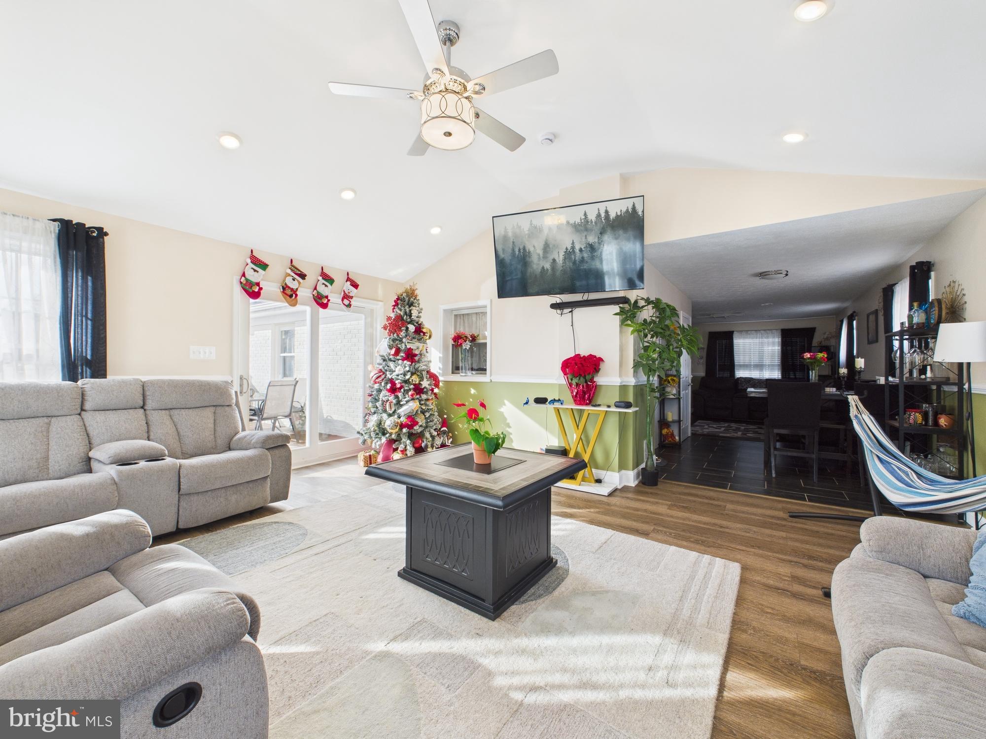 BEACON HEIGHTS - Residential