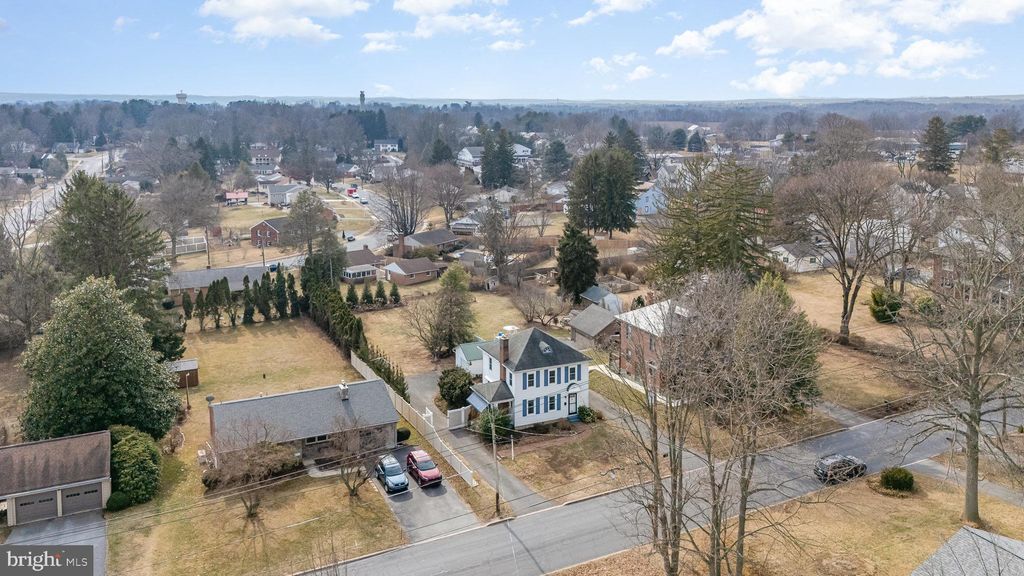 Photo of 30 Wabank Road, MILLERSVILLE, PA 17551 (MLS # PALA2064808)