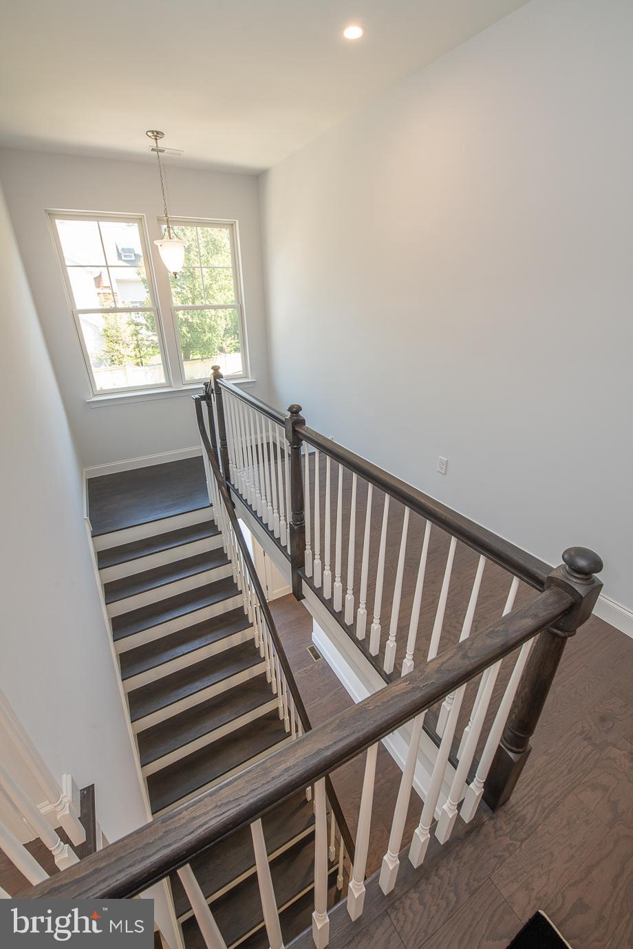 MERION STATION - Residential