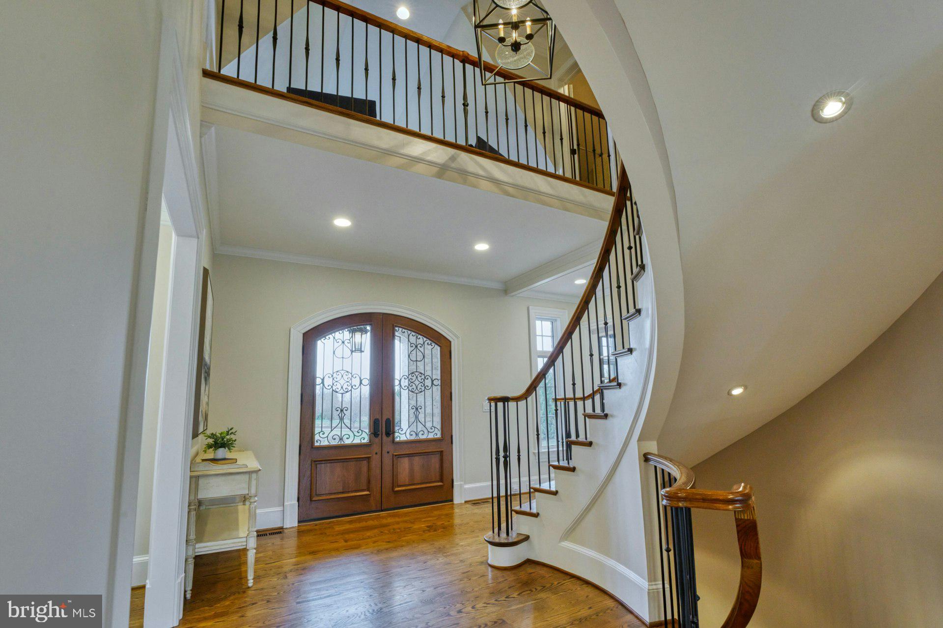 GRENATA - Residential