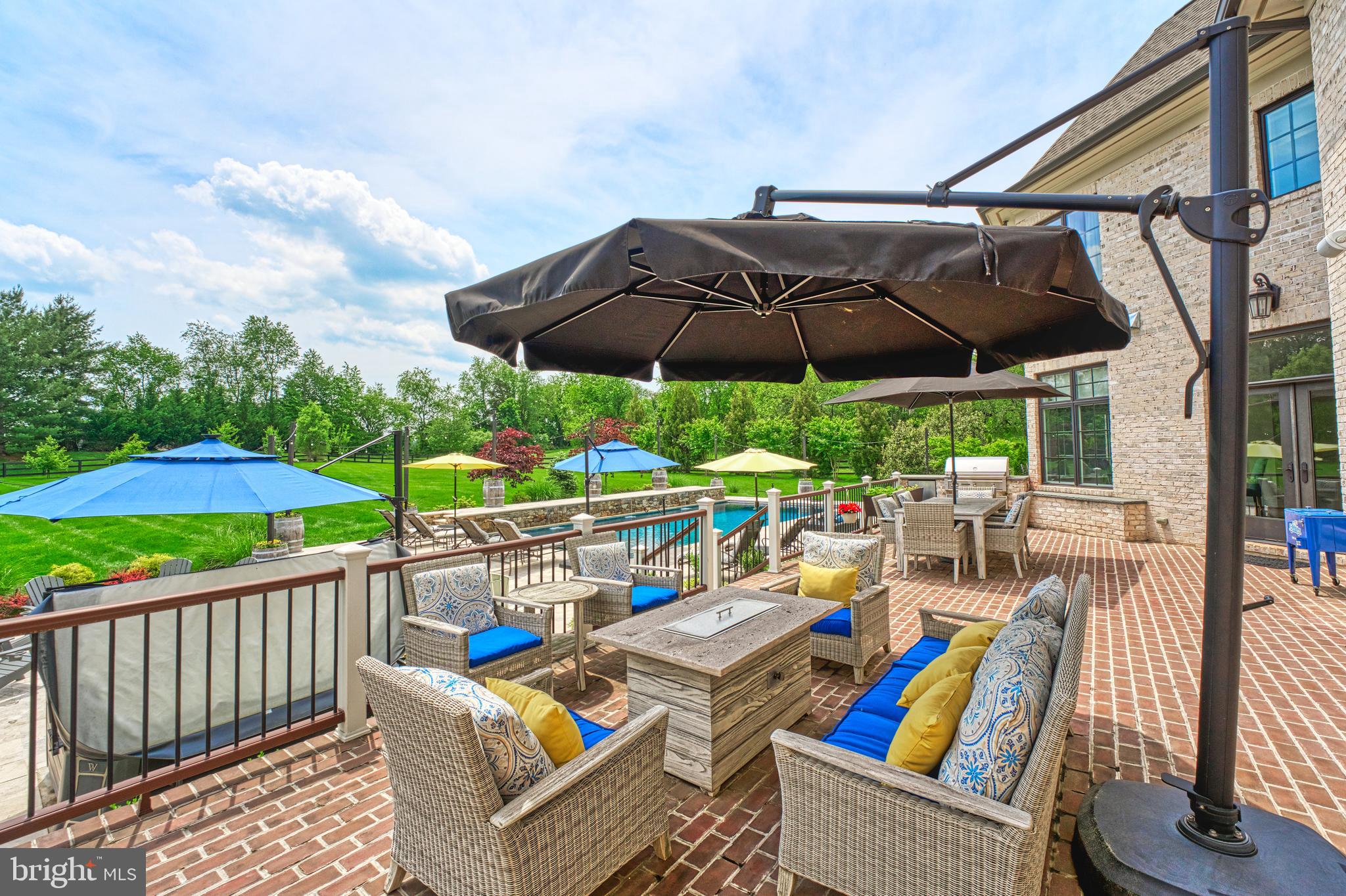 GRENATA - Residential