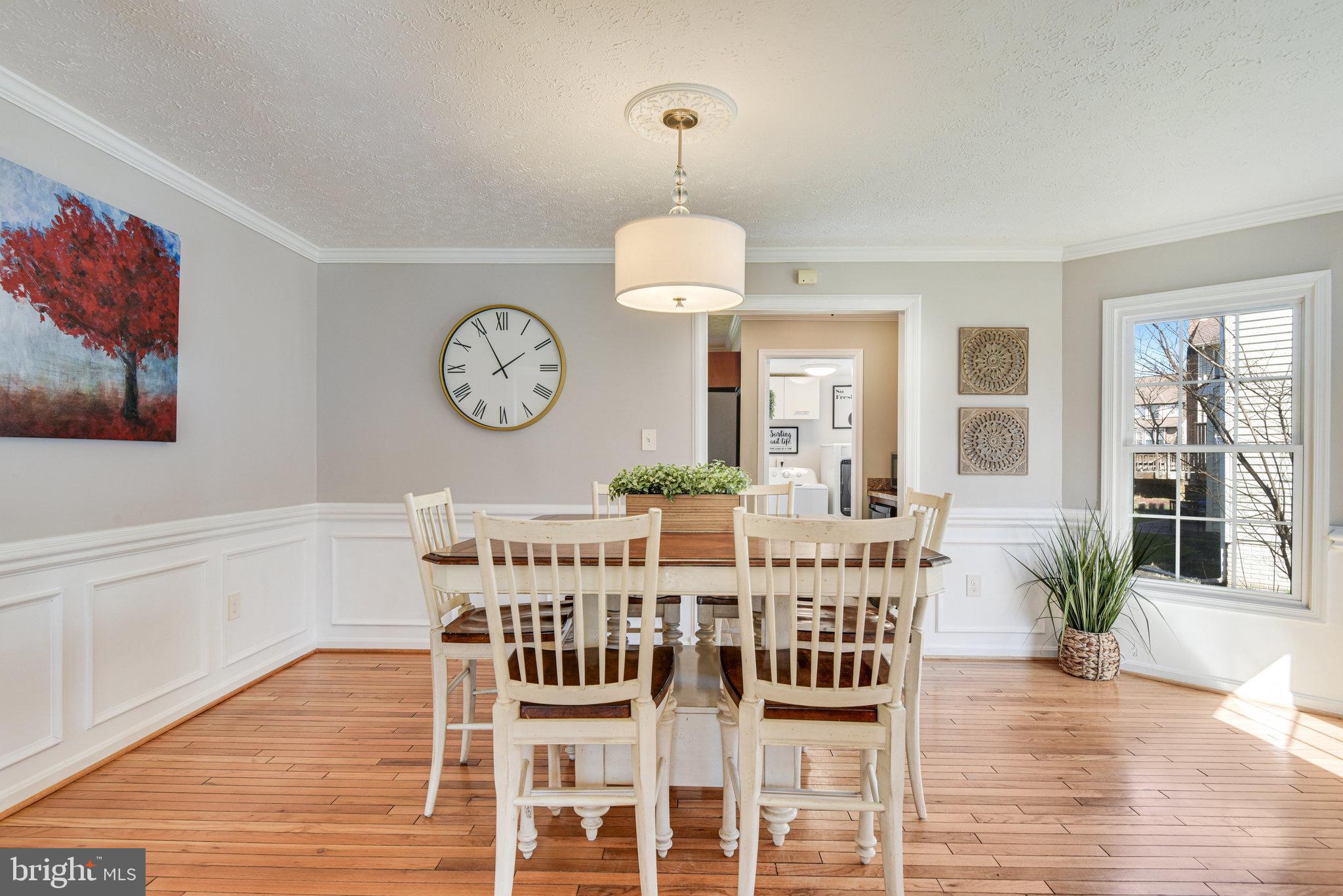 BARTONS GROVE - Residential