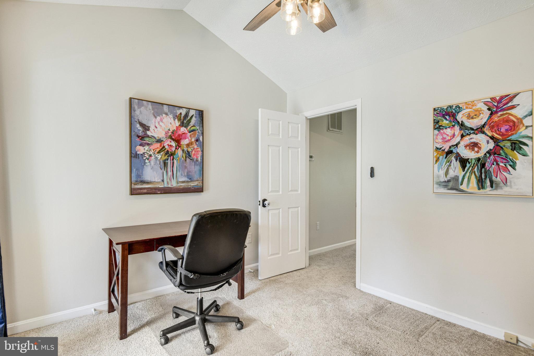 BARTONS GROVE - Residential