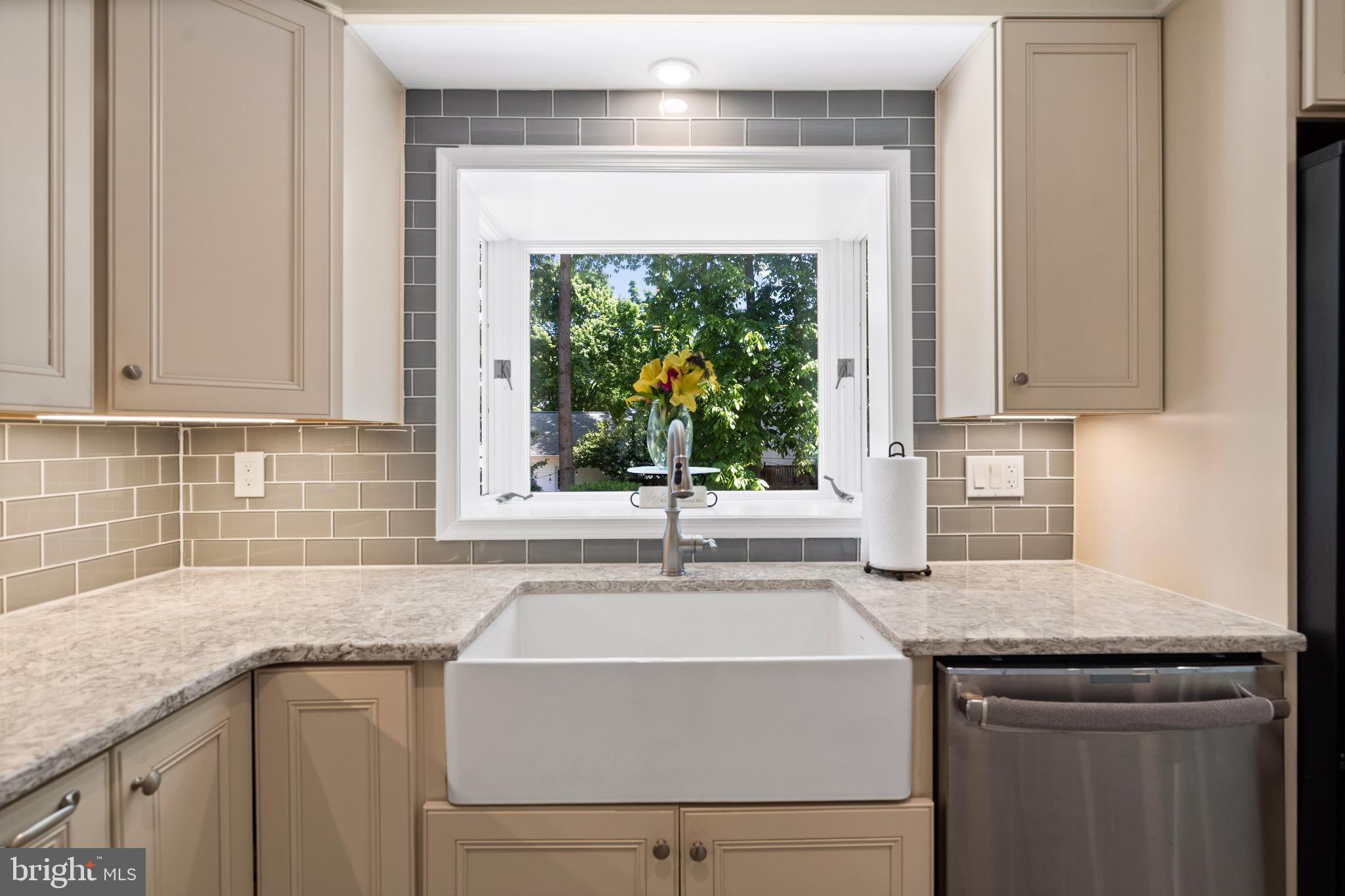 HUNTER VILLAGE - Residential
