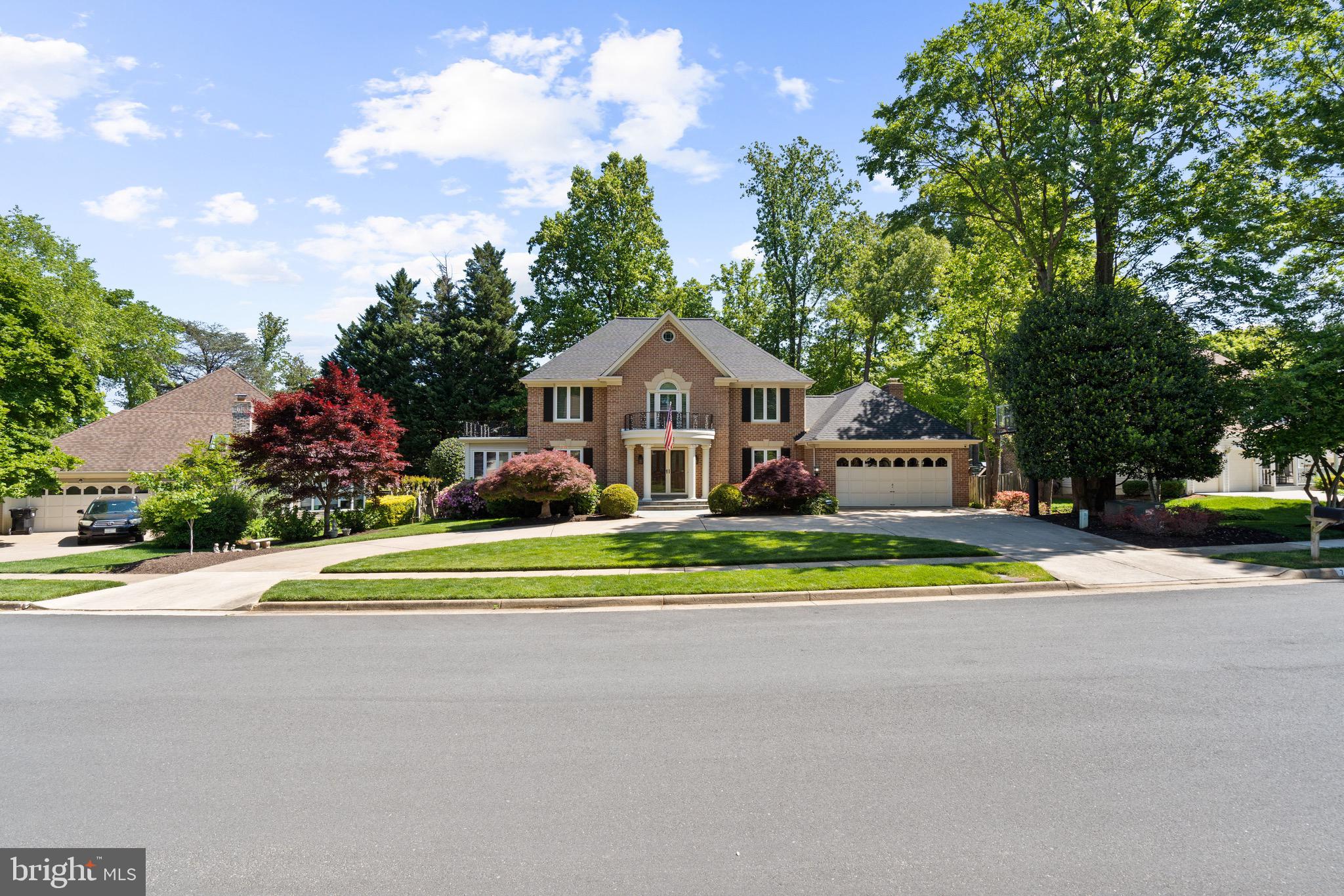 HUNTER VILLAGE - Residential