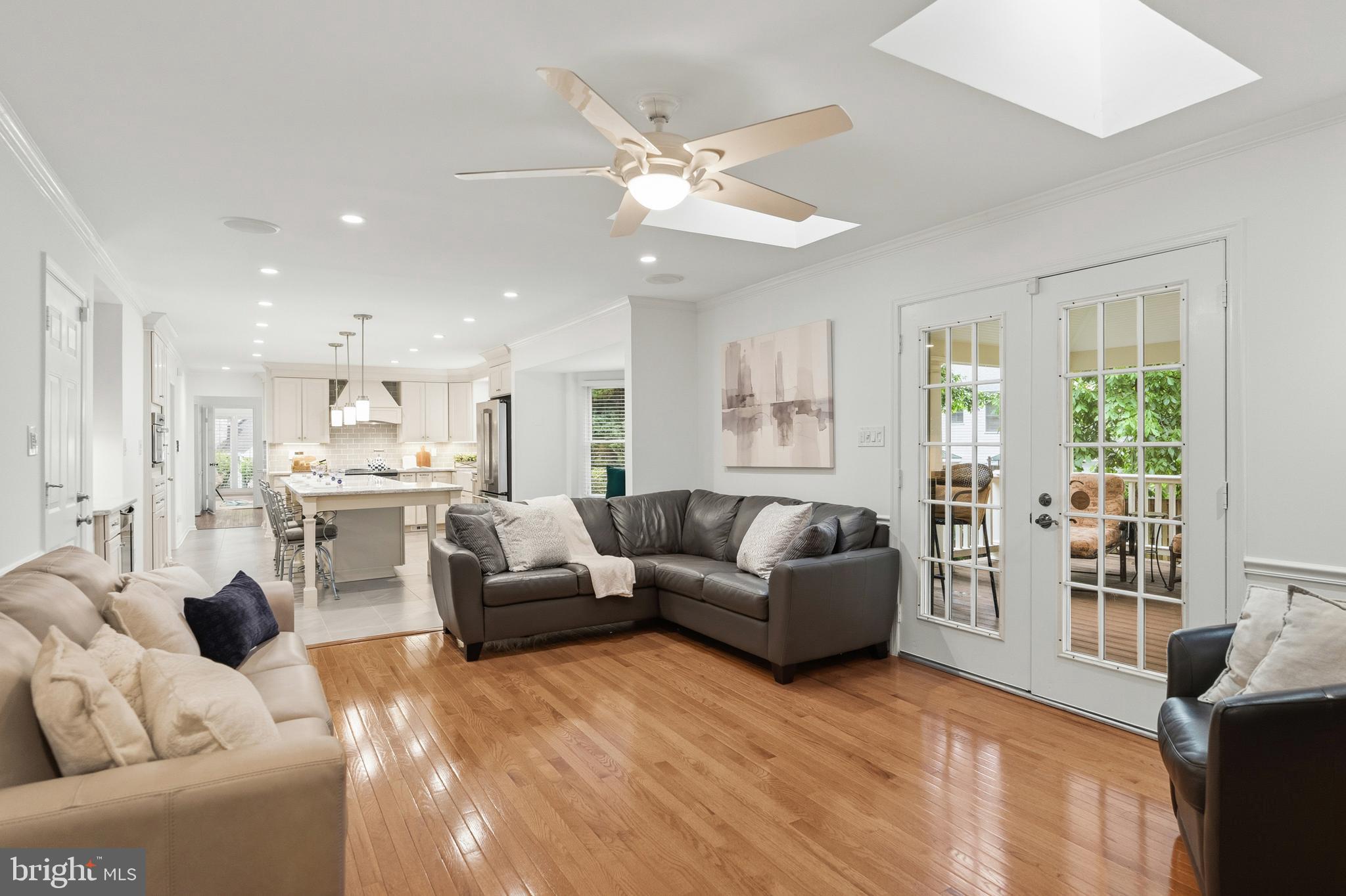 HUNTER VILLAGE - Residential