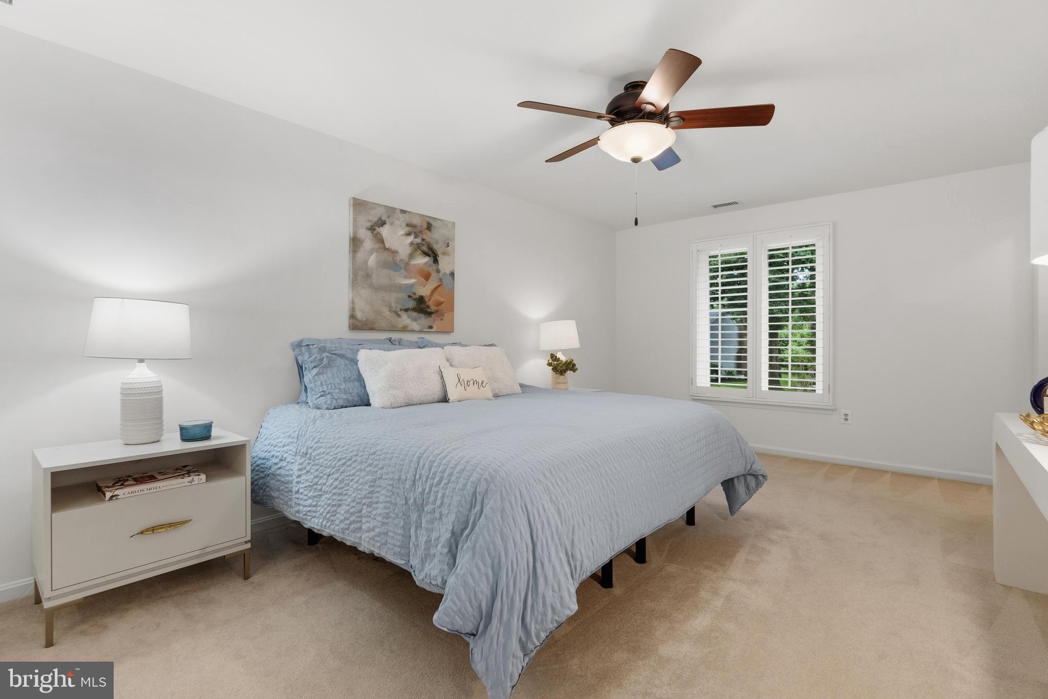 HUNTER VILLAGE - Residential