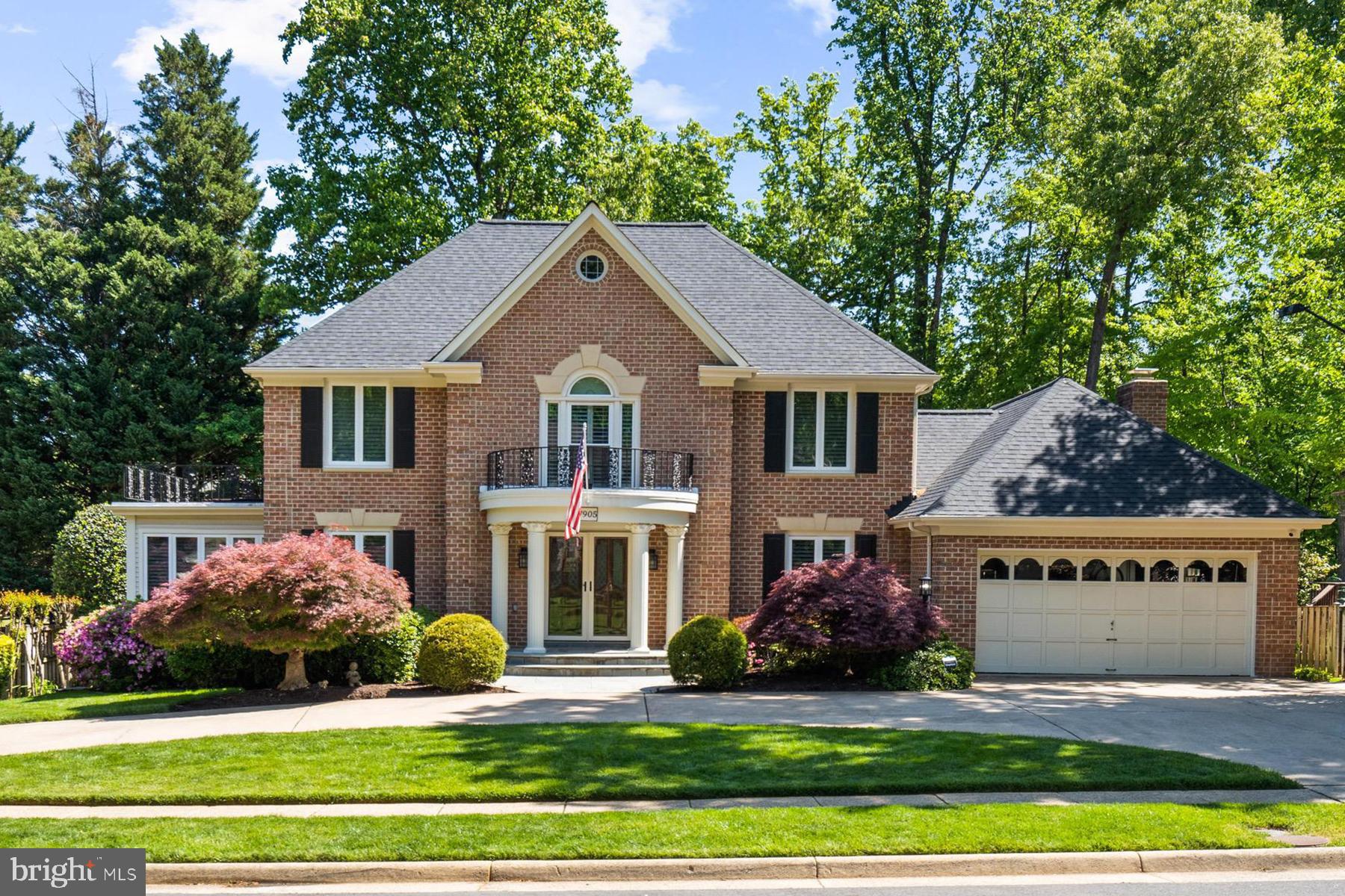 HUNTER VILLAGE - Residential
