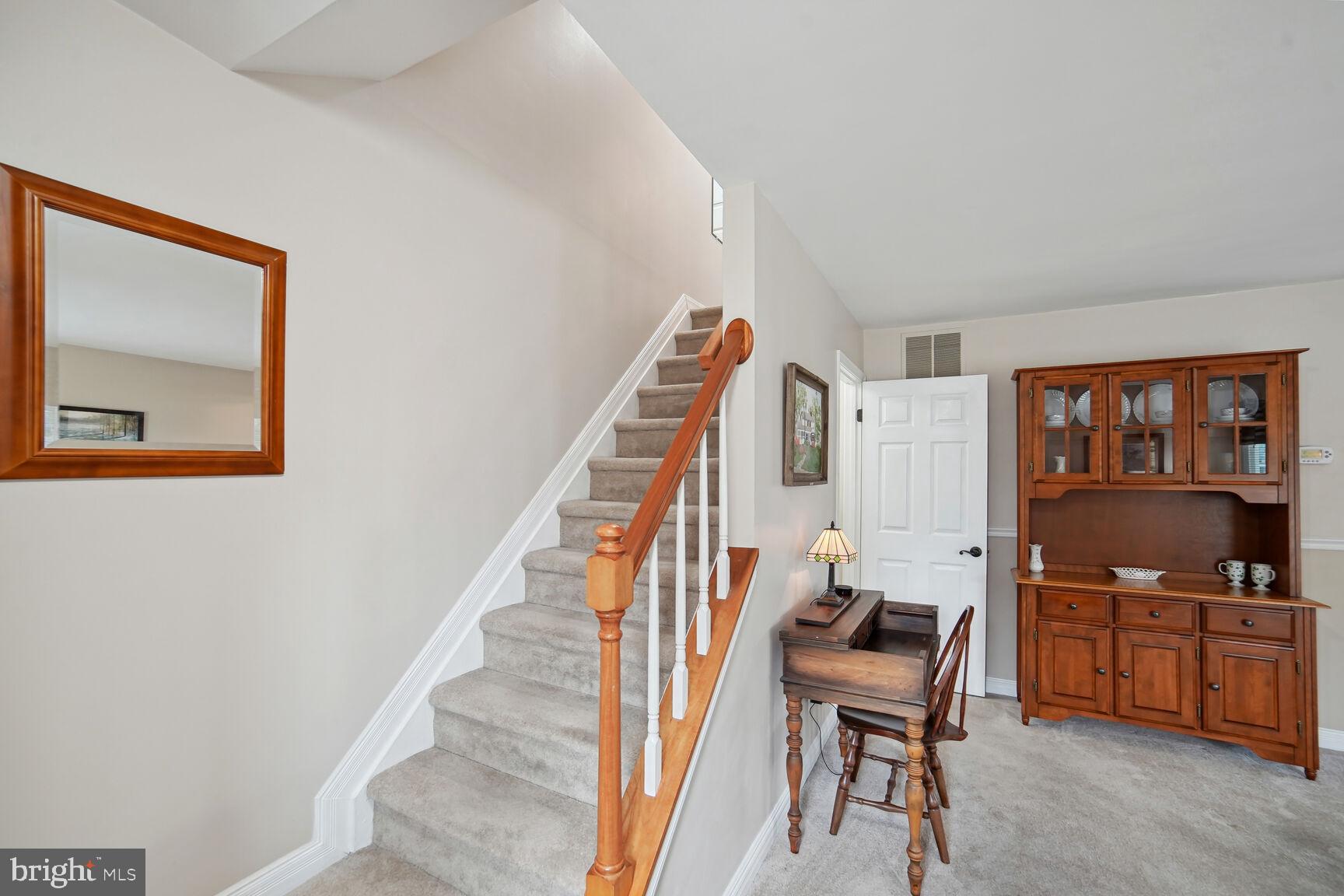 POTOMAC CHASE - Residential