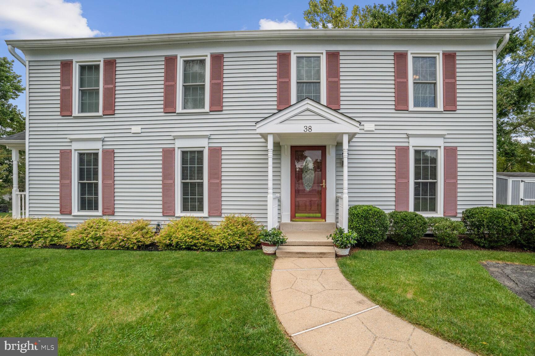 POTOMAC CHASE - Residential