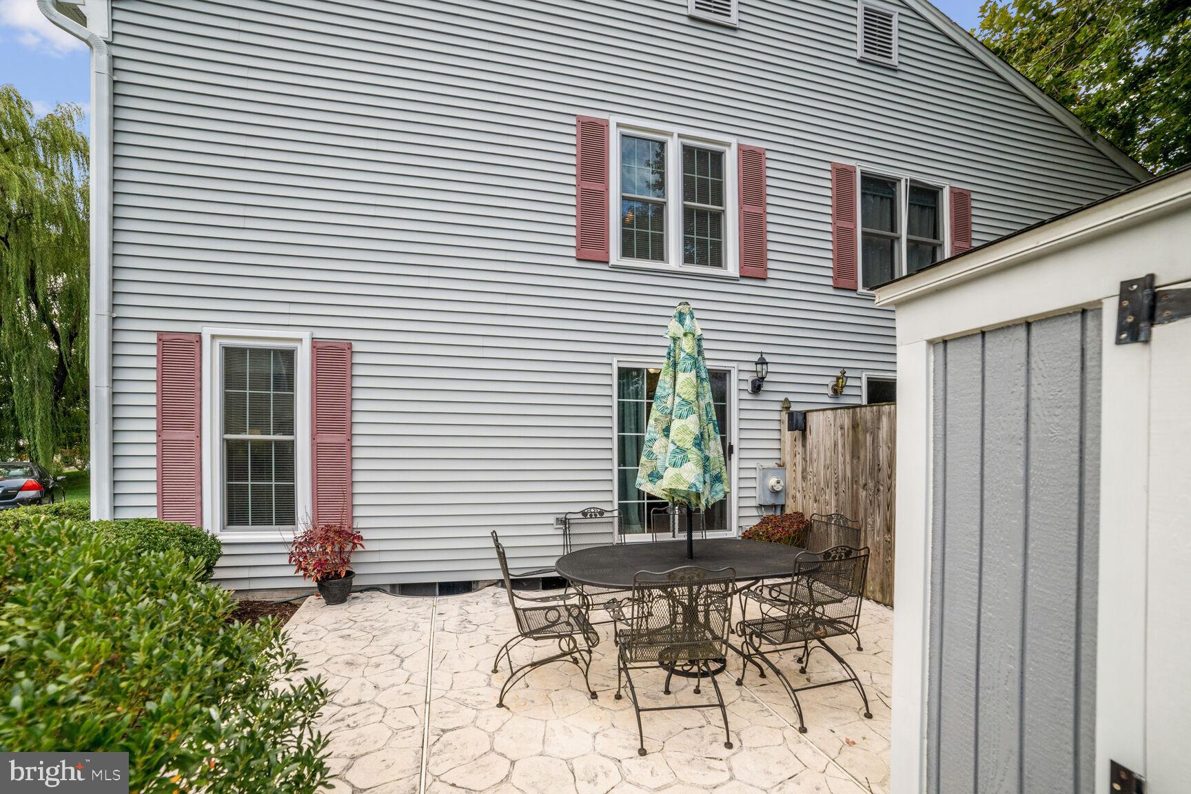 POTOMAC CHASE - Residential