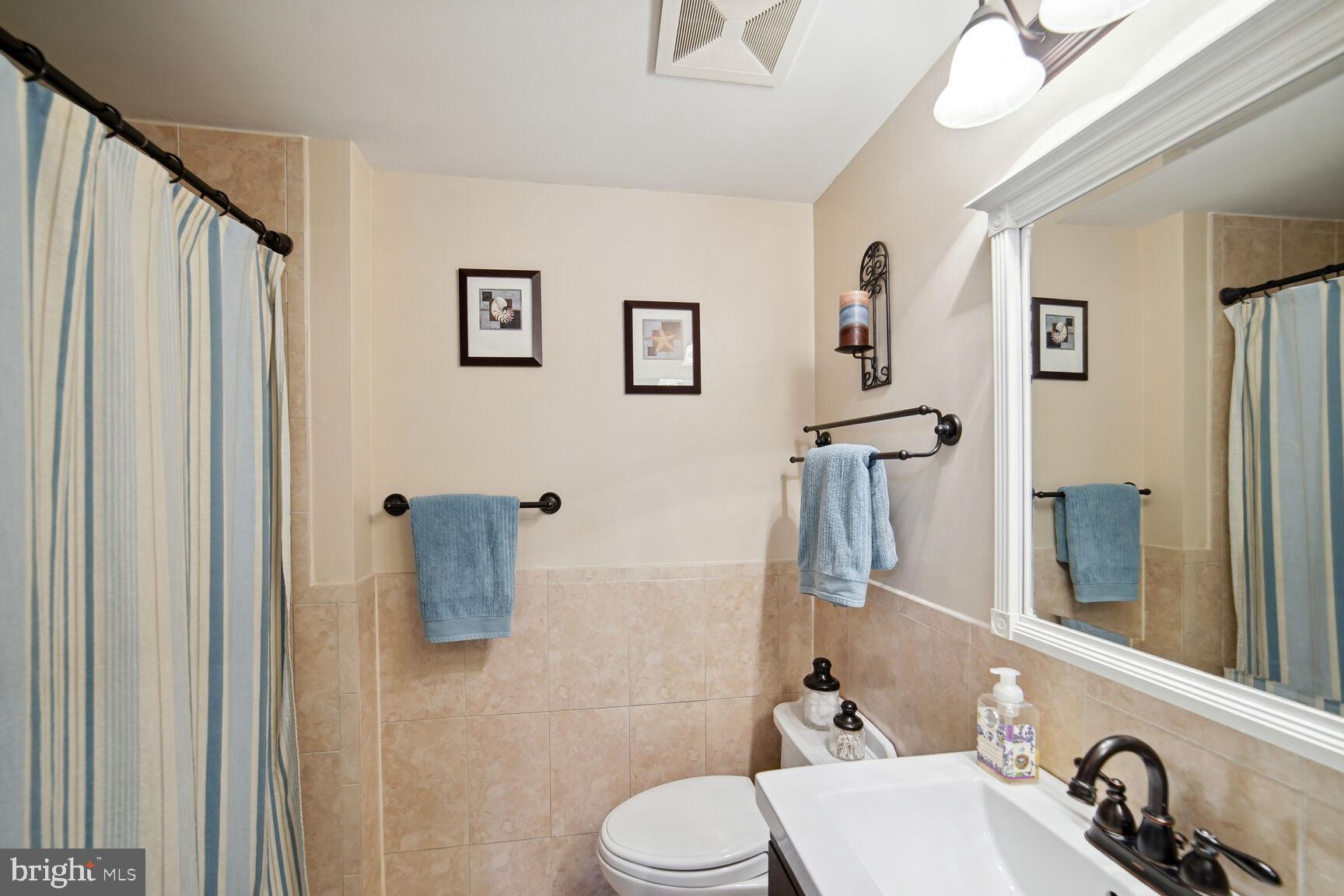 POTOMAC CHASE - Residential