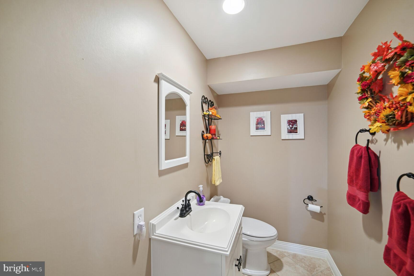 POTOMAC CHASE - Residential