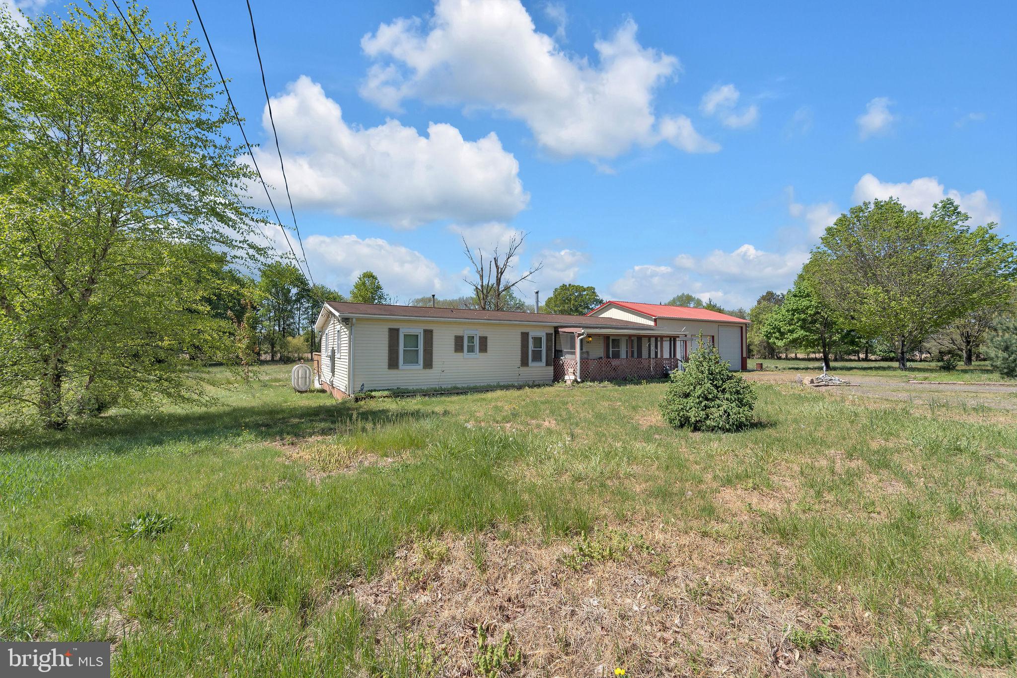 347 QUAKER NECK ROAD