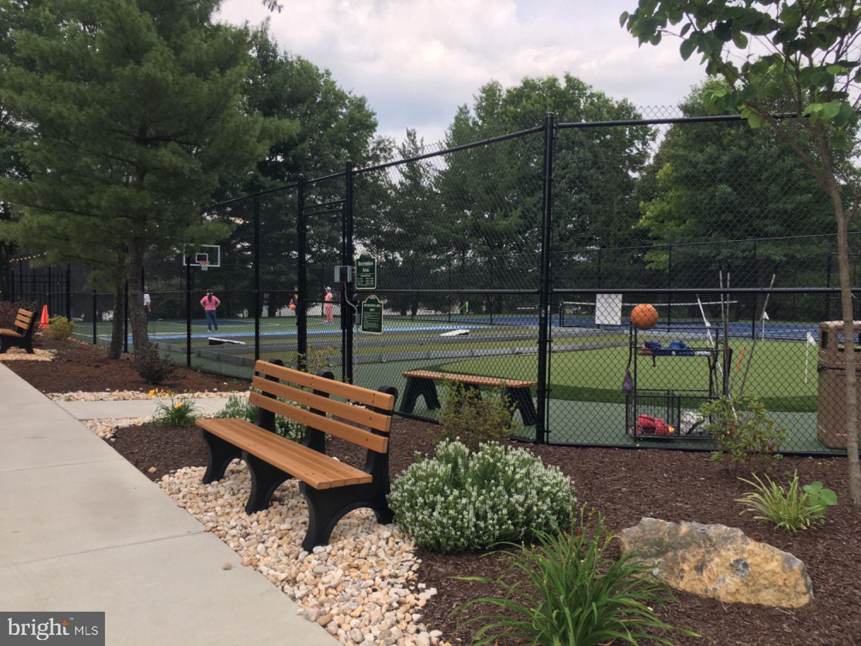 SOCIETY HILL - Residential