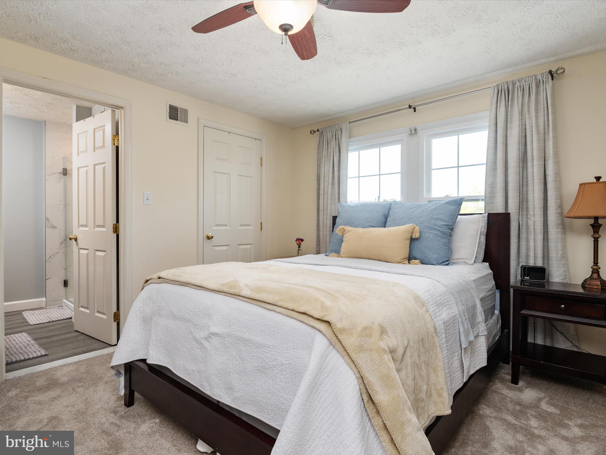 PINEY ORCHARD - Residential