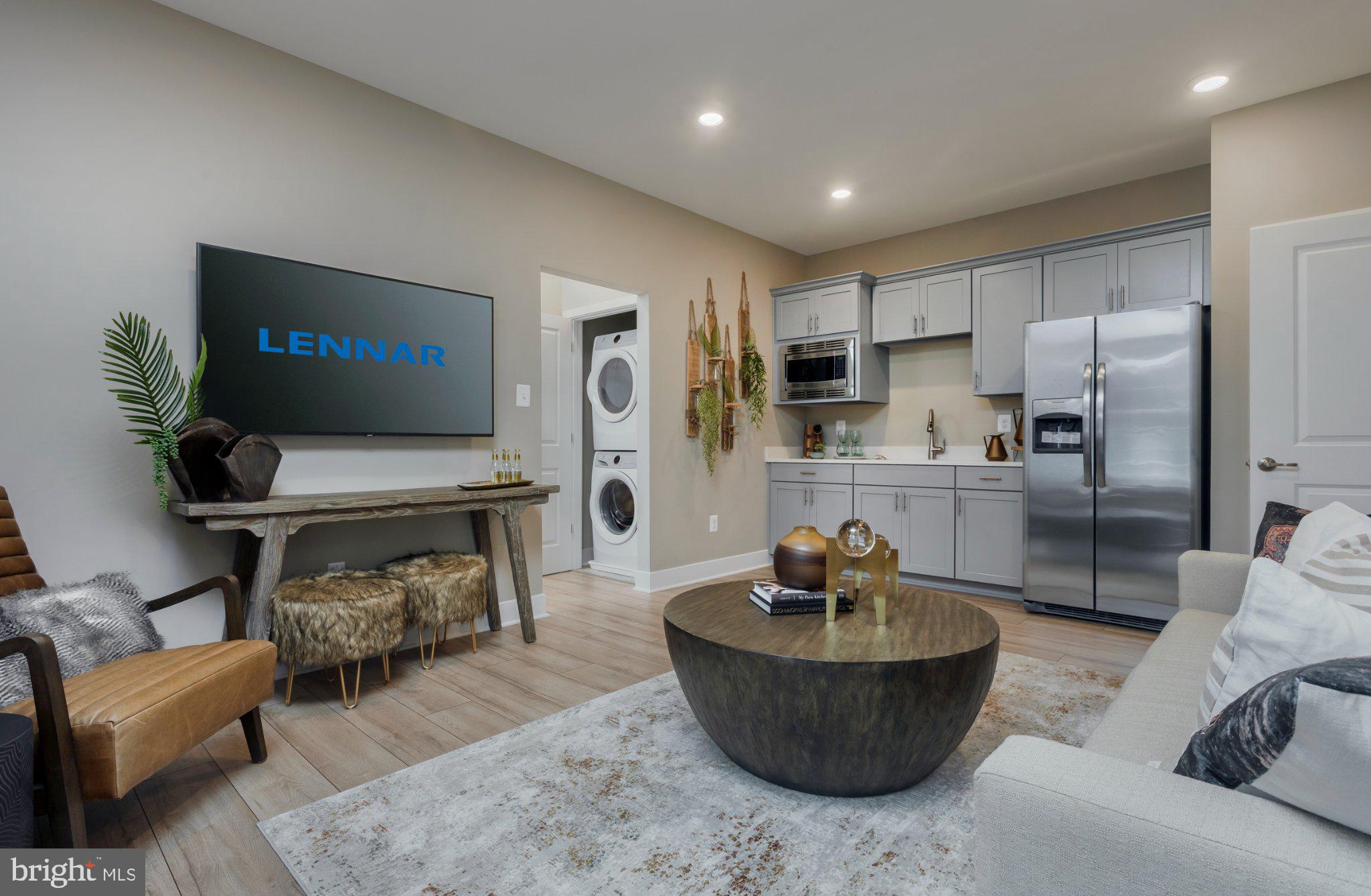 17246 WHITE TAIL CIRCLE