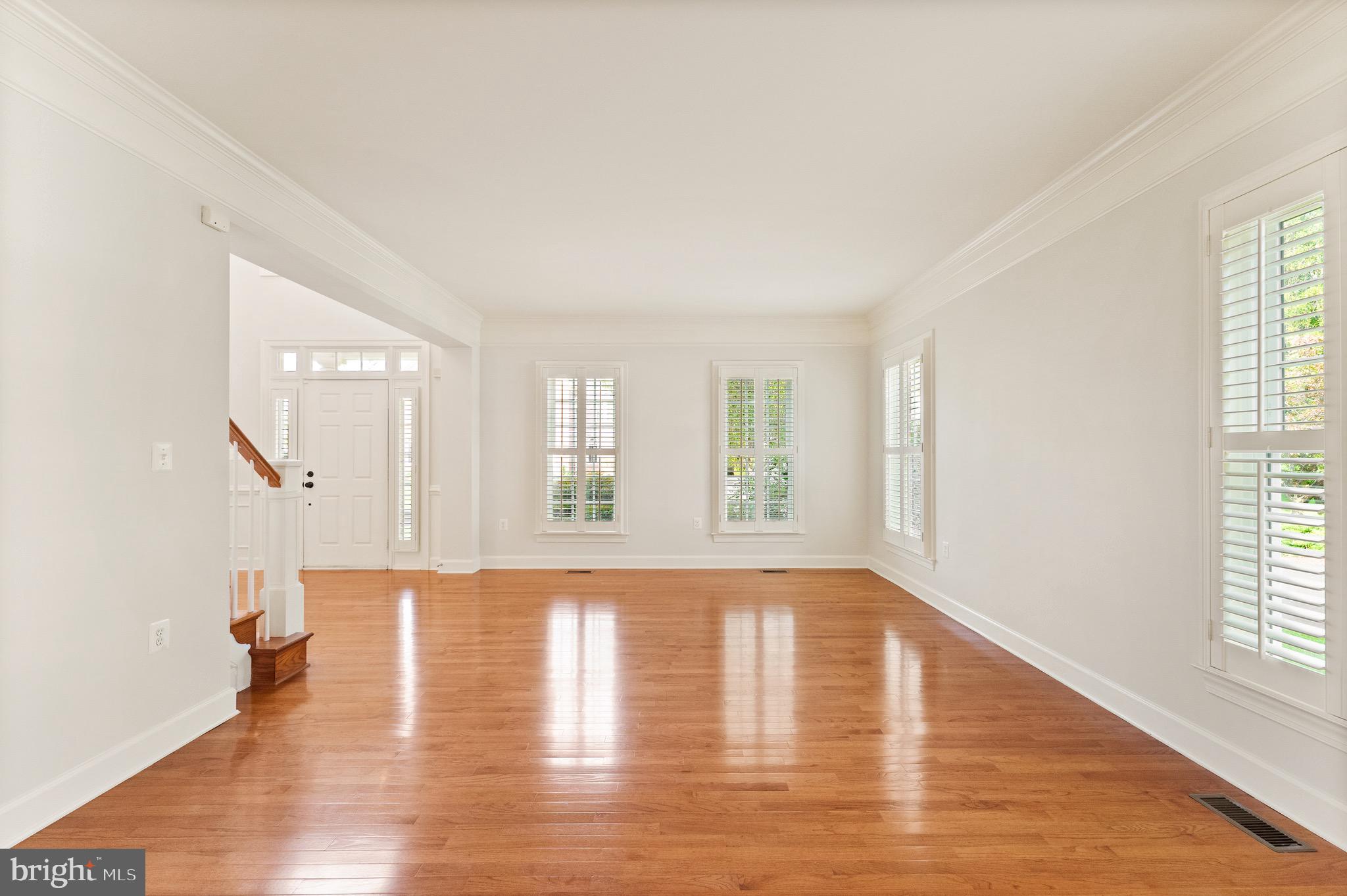 RIVER CREEK - Residential