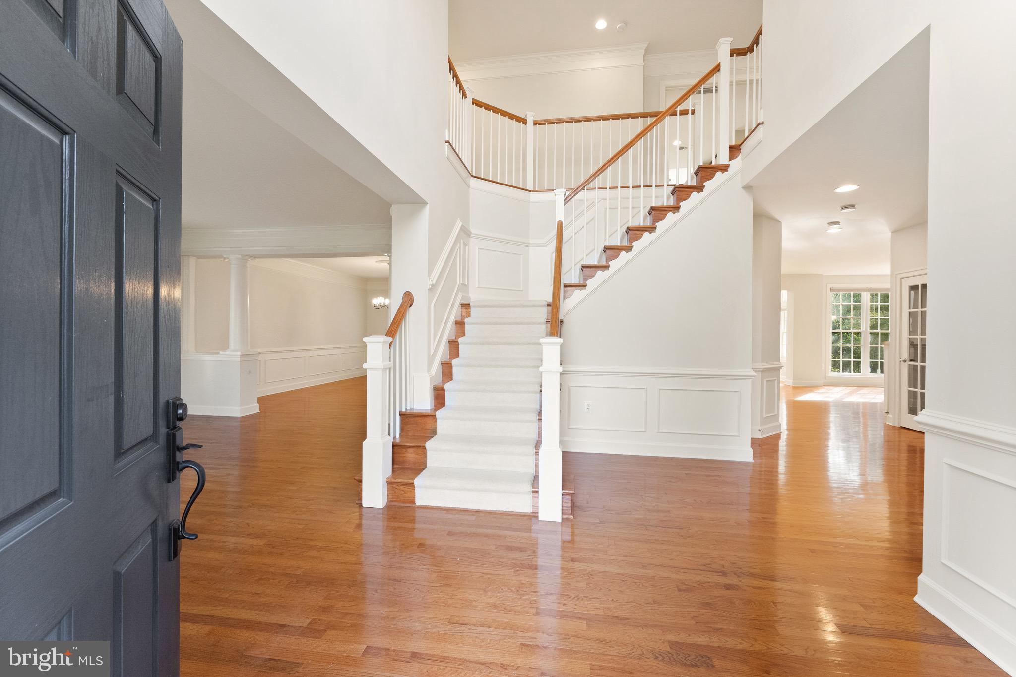 RIVER CREEK - Residential