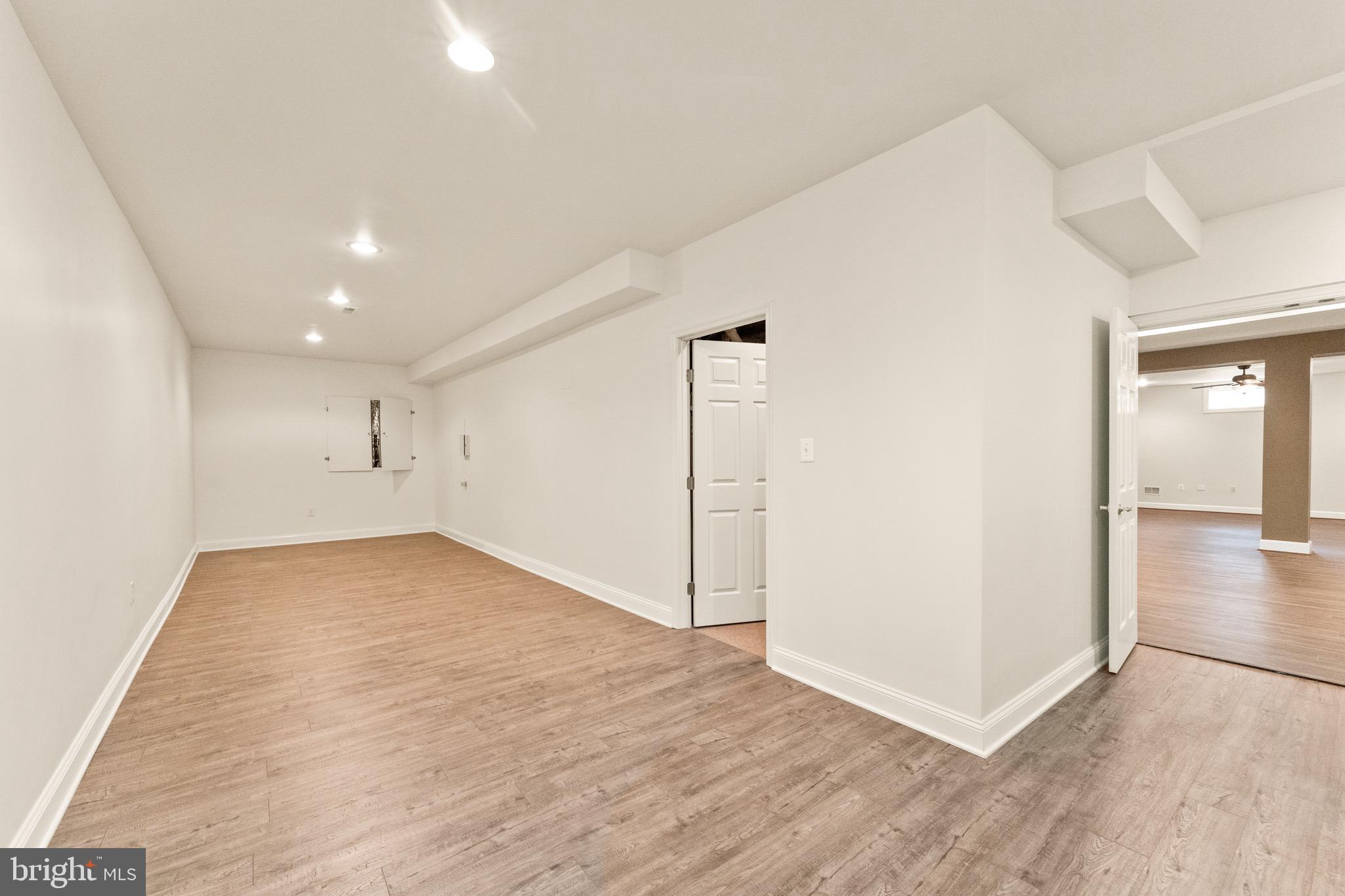 RIVER CREEK - Residential