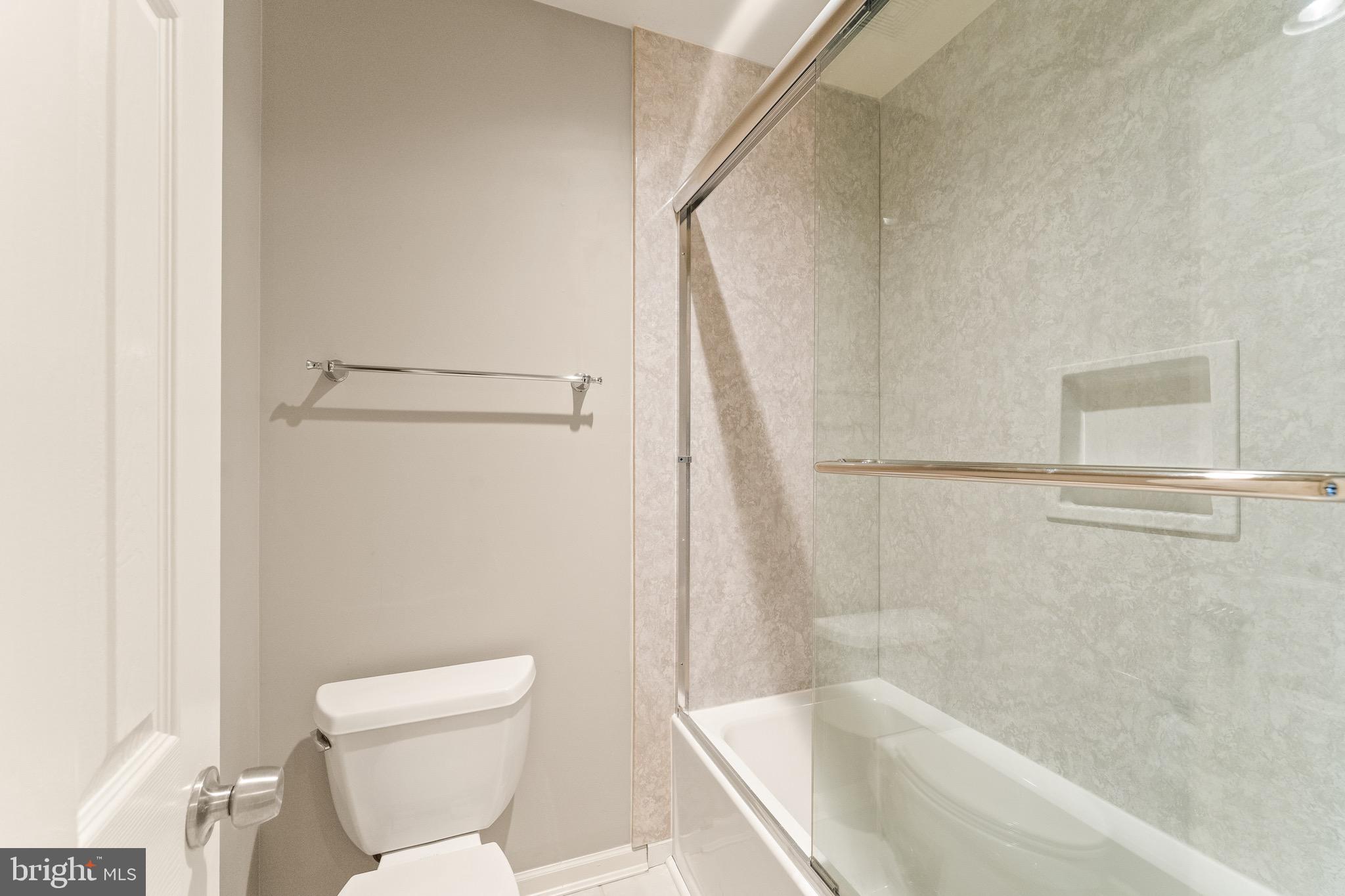 RIVER CREEK - Residential