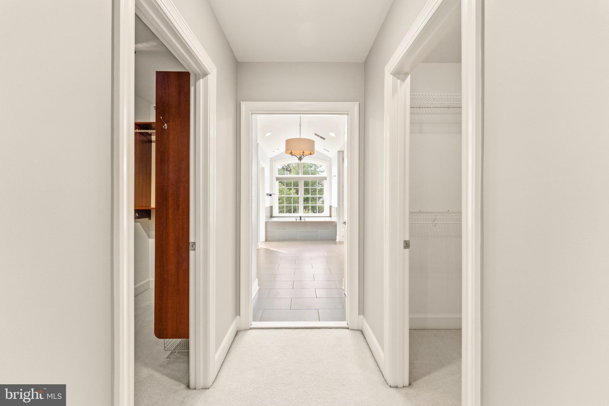 RIVER CREEK - Residential