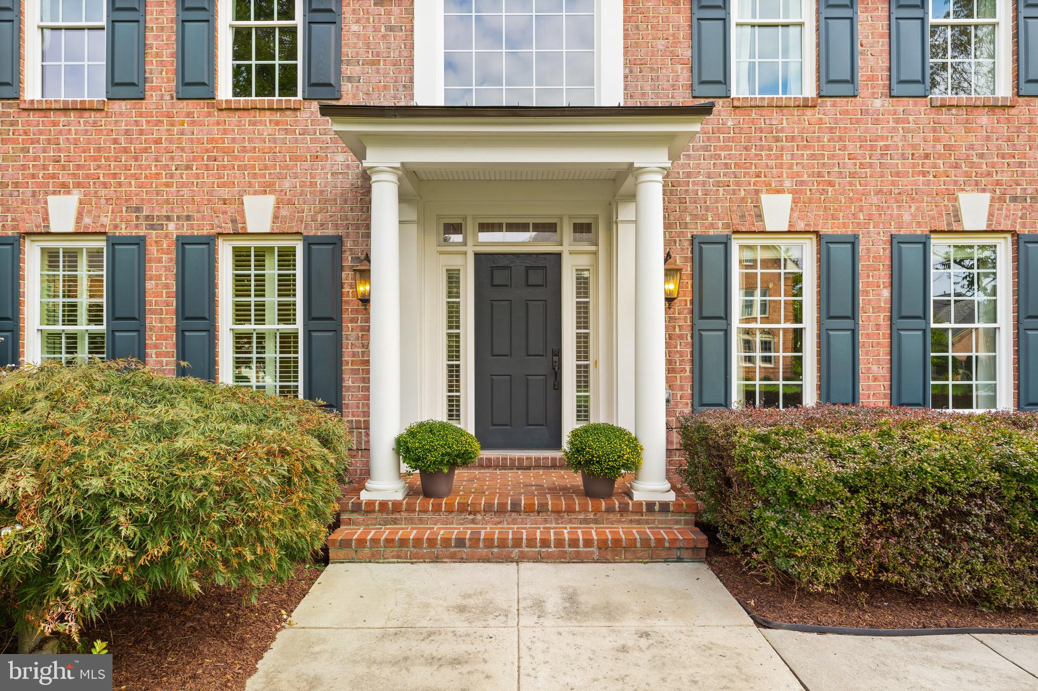 RIVER CREEK - Residential