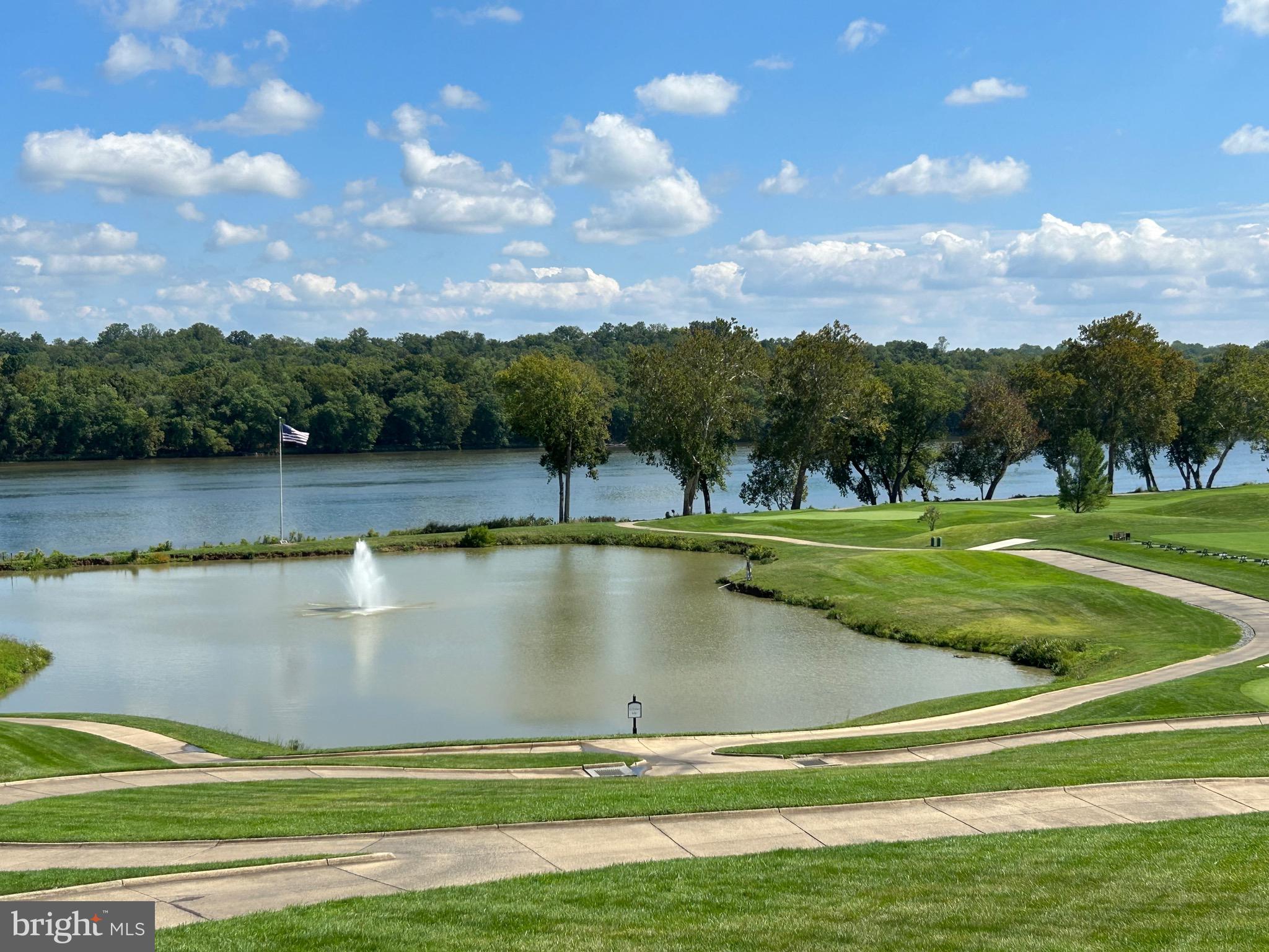 RIVER CREEK - Residential