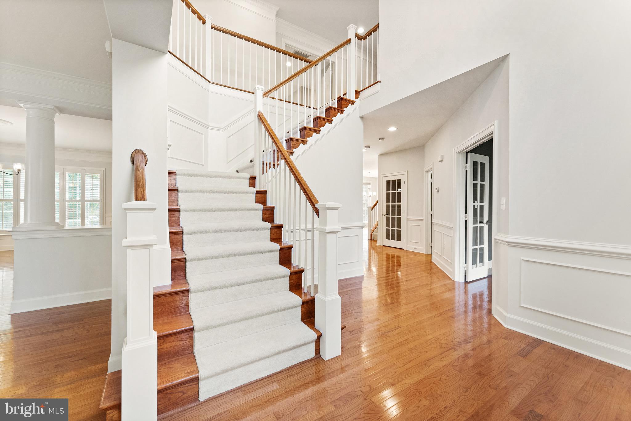 RIVER CREEK - Residential