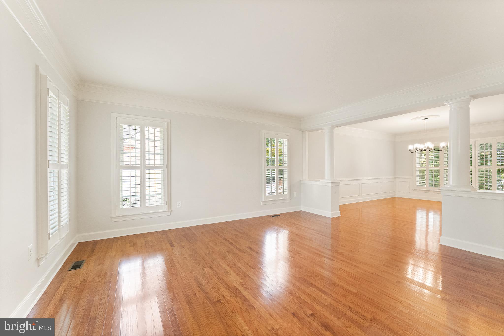 RIVER CREEK - Residential