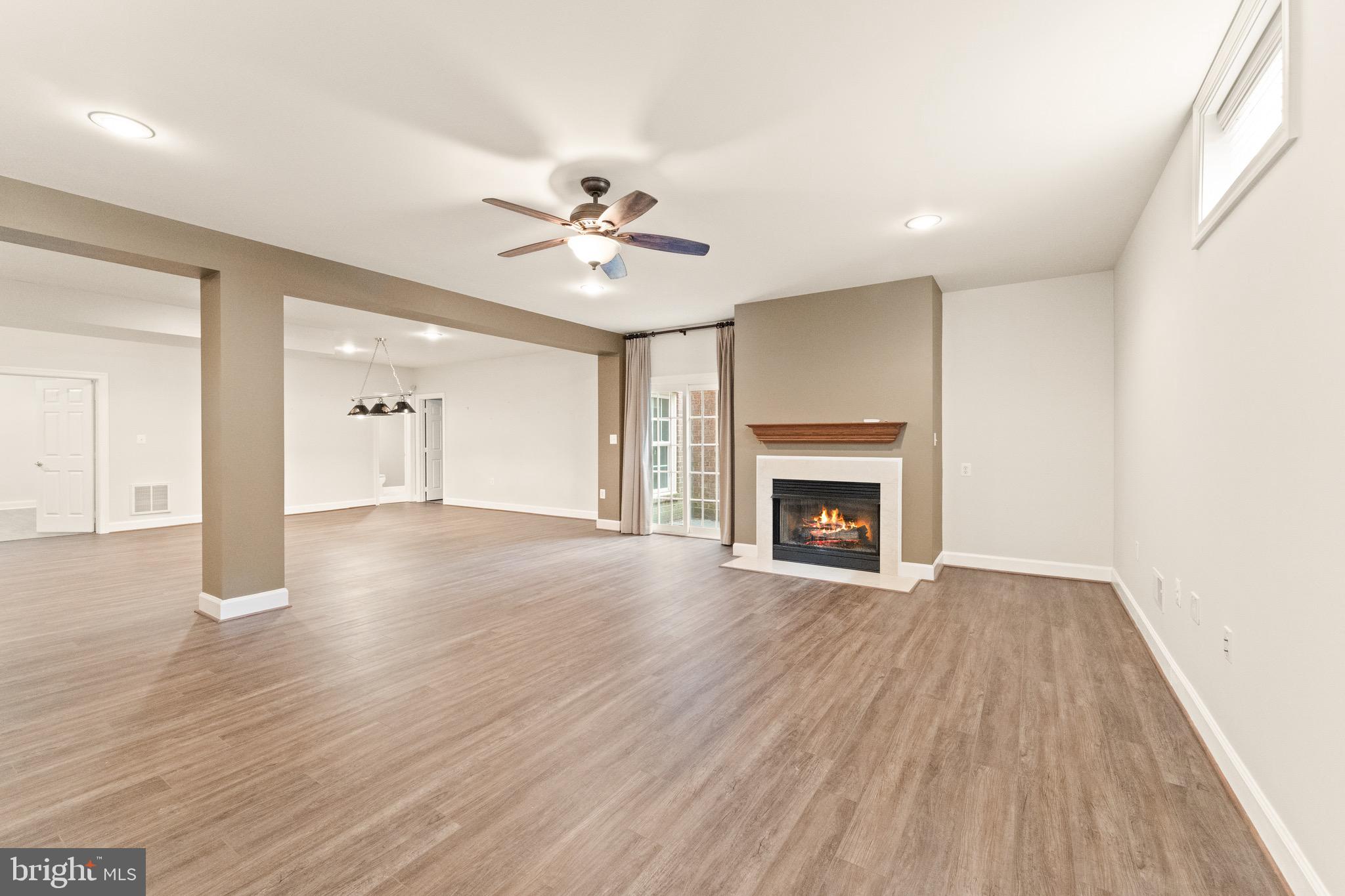 RIVER CREEK - Residential