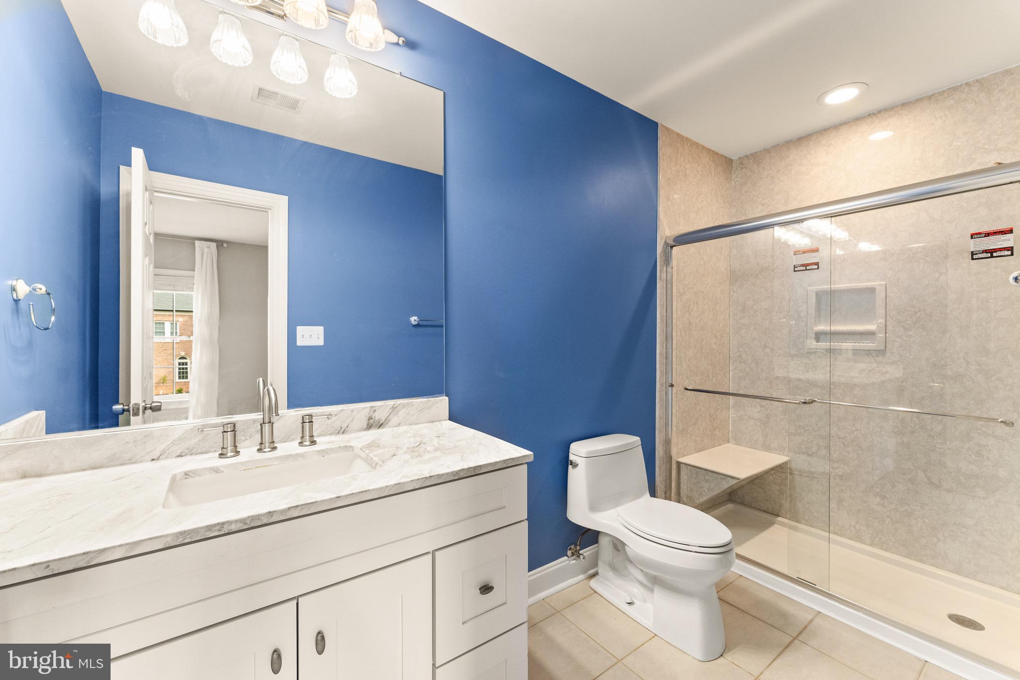 RIVER CREEK - Residential